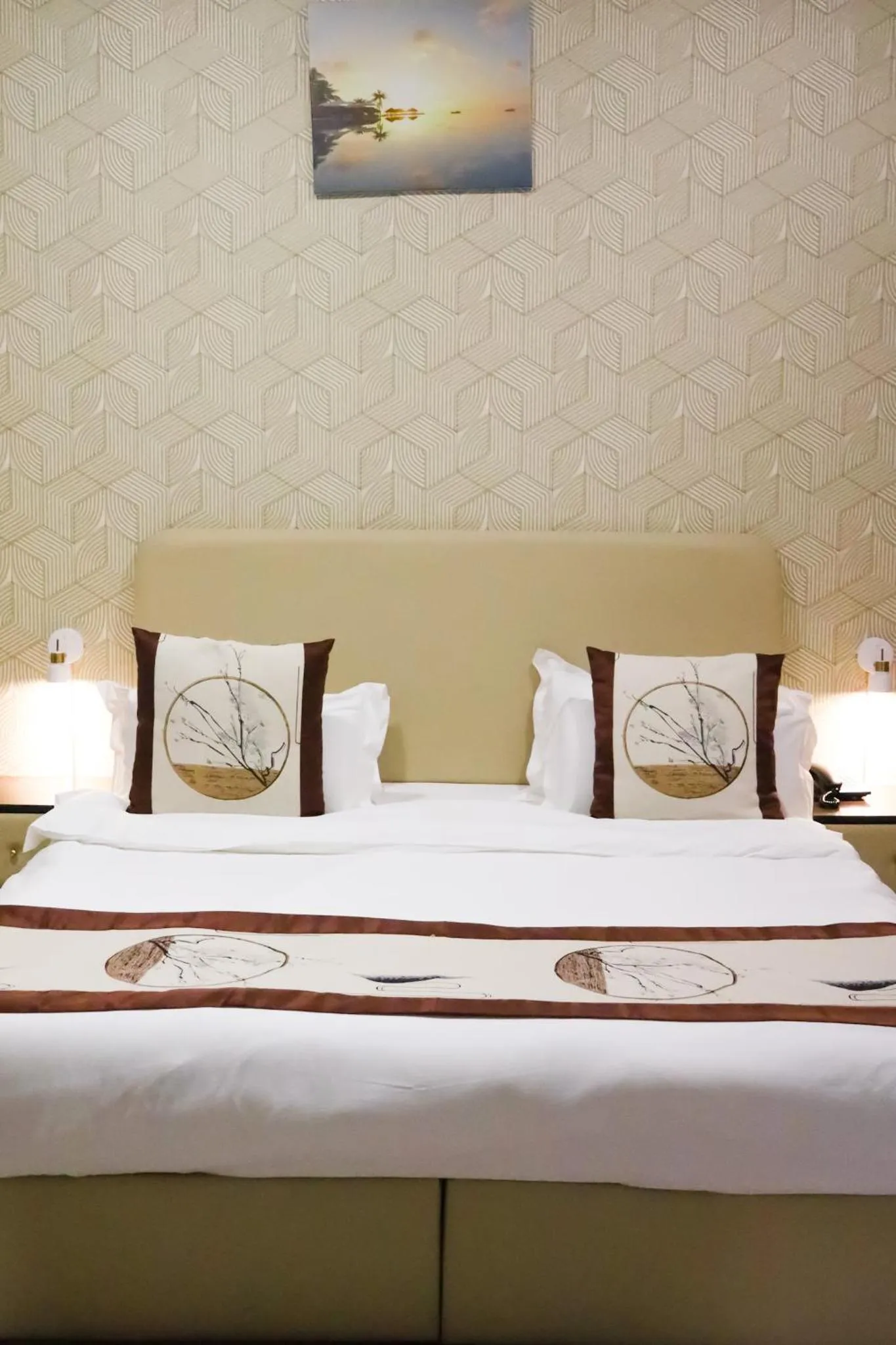 Bed in AL MARSA HOTEL APARTMENTS