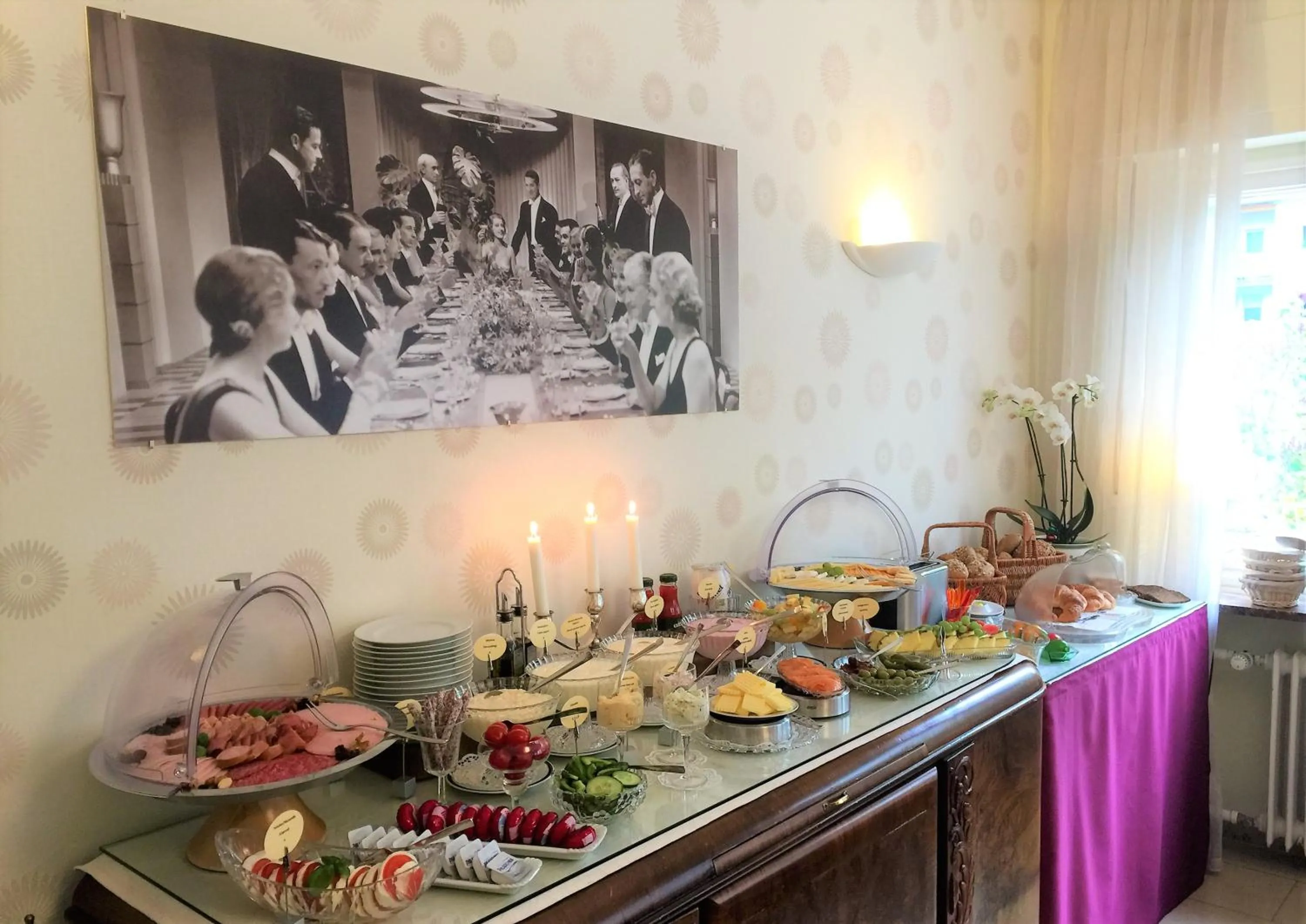 Buffet breakfast in Design-Boutique Hotel Vosteen