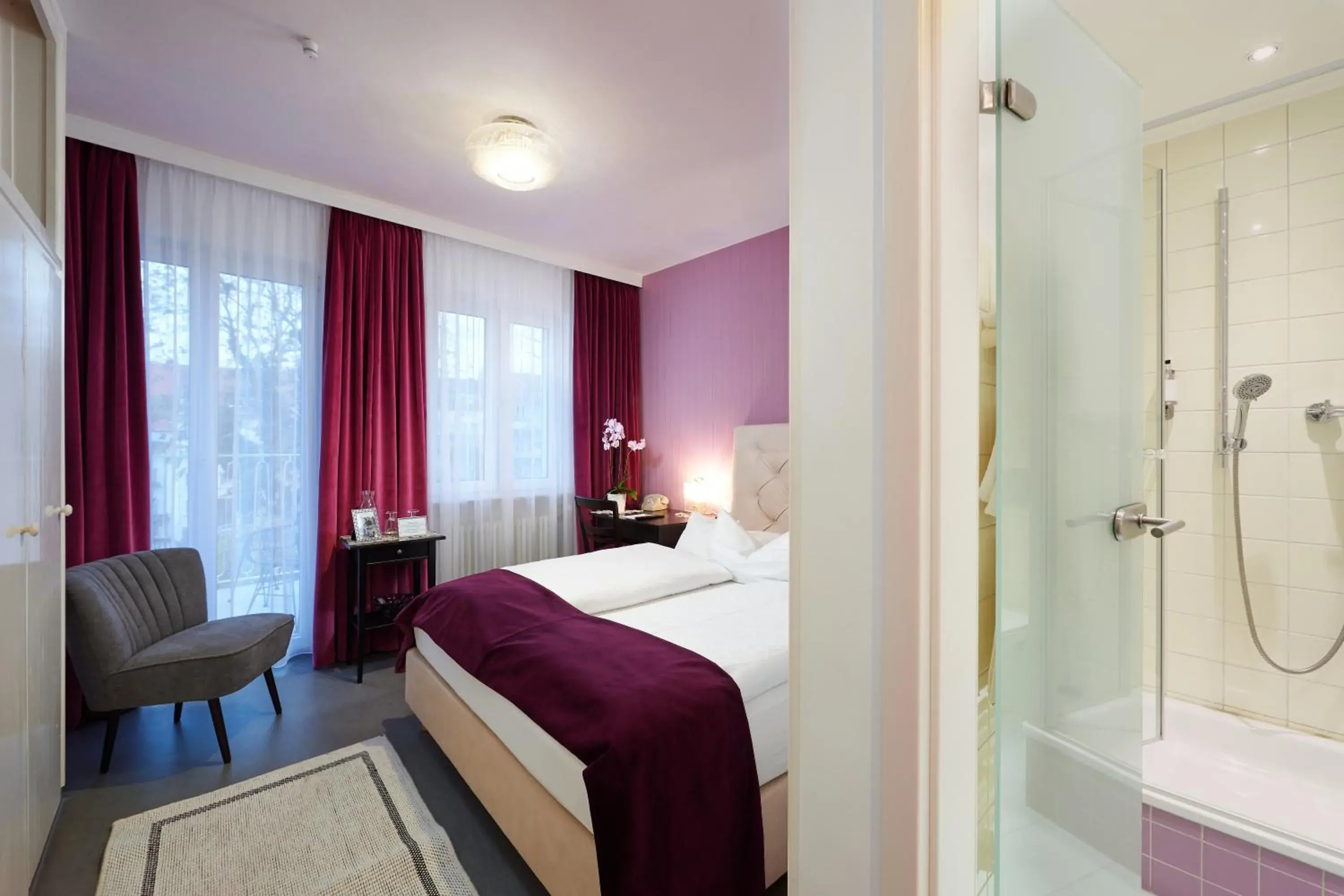 Small Double Room - single occupancy in Design-Boutique Hotel Vosteen Small Double Room - single occupancy in Design-Boutique Hotel Vosteen