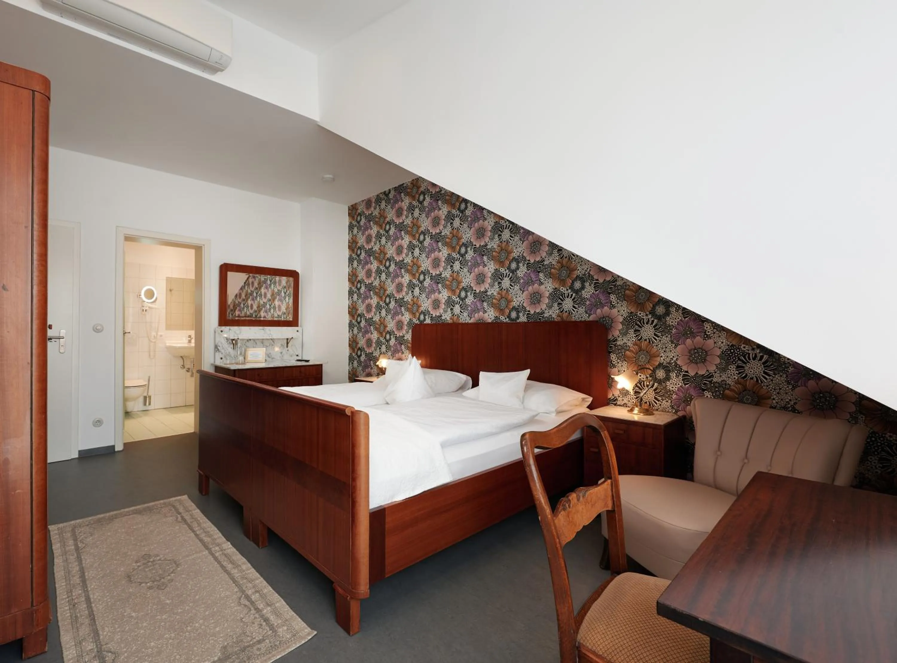 Bed in Design-Boutique Hotel Vosteen