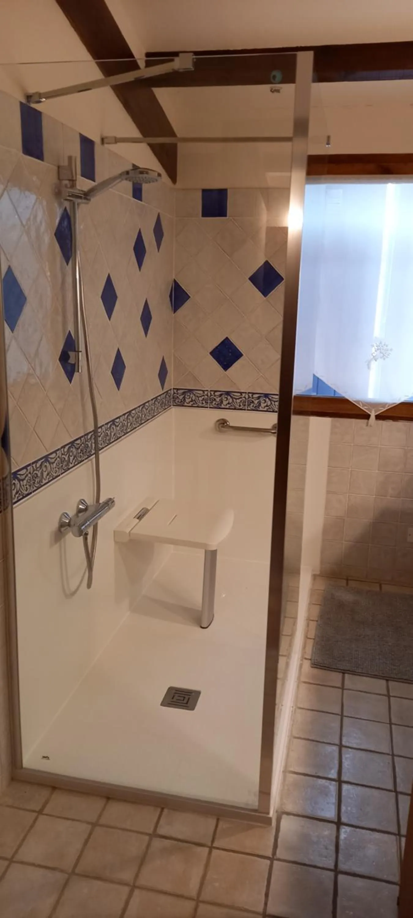 Bathroom in Chambres d'hôtes Elisa & Etienne