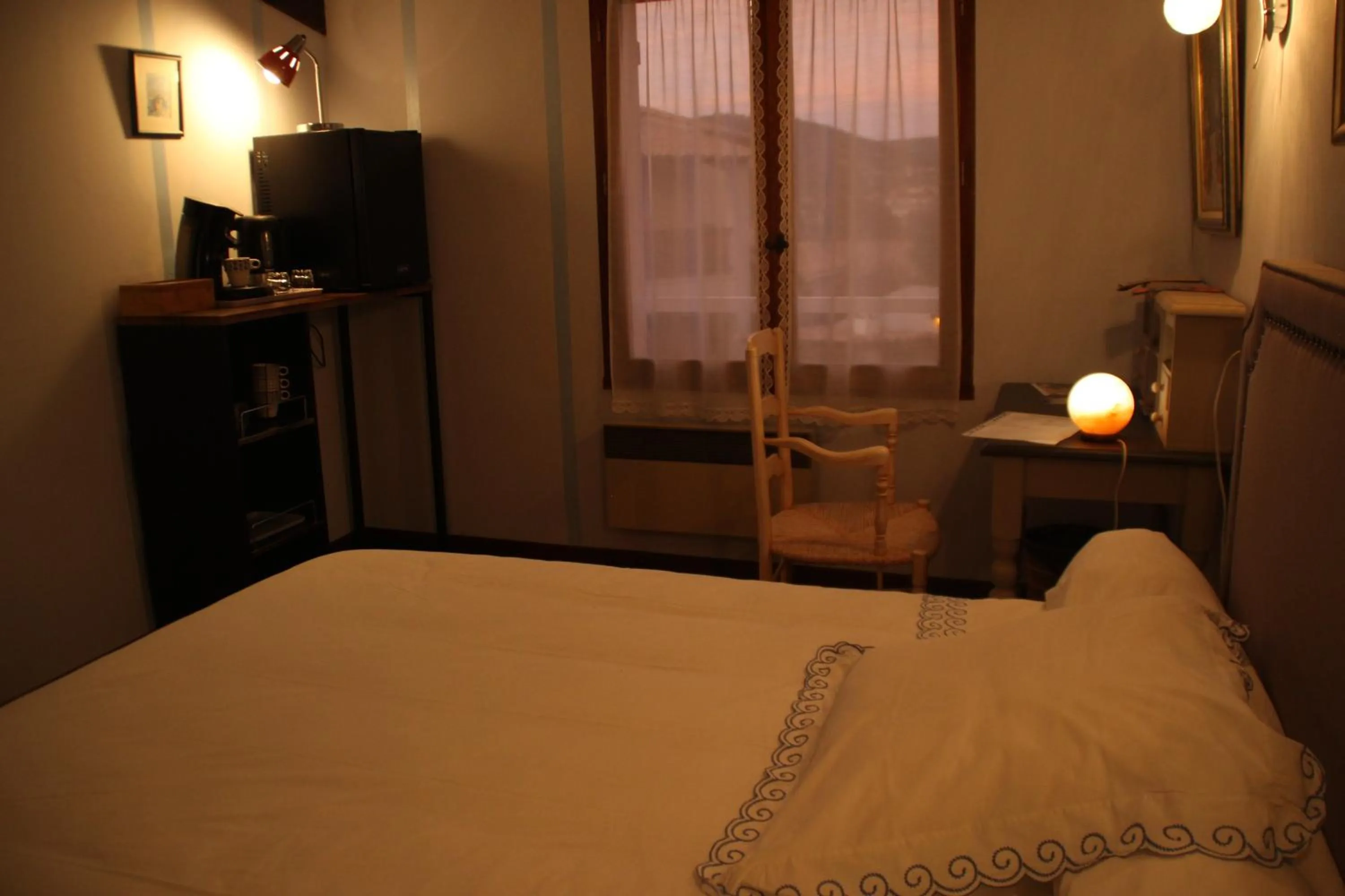 Photo of the whole room, Bed in Chambres d'hôtes Elisa & Etienne