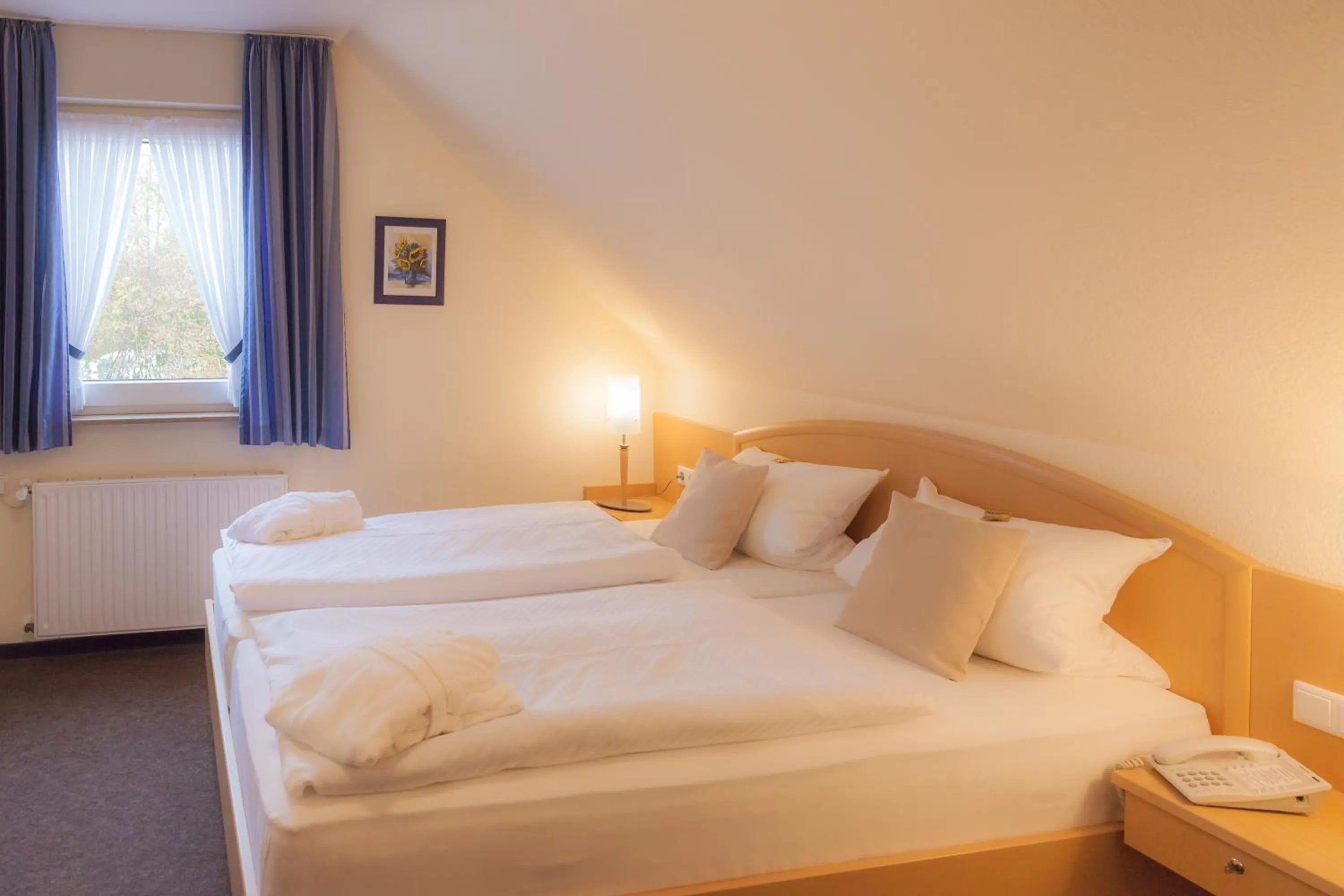 Bed in Landhotel Hermannshöhe