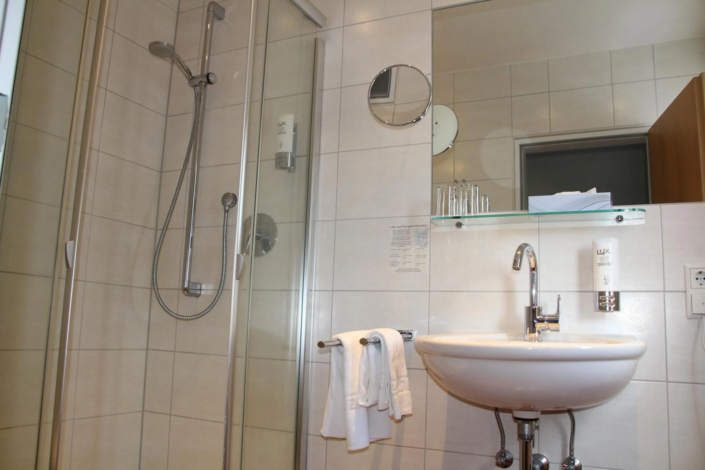 Bathroom in Landhotel Hermannshöhe