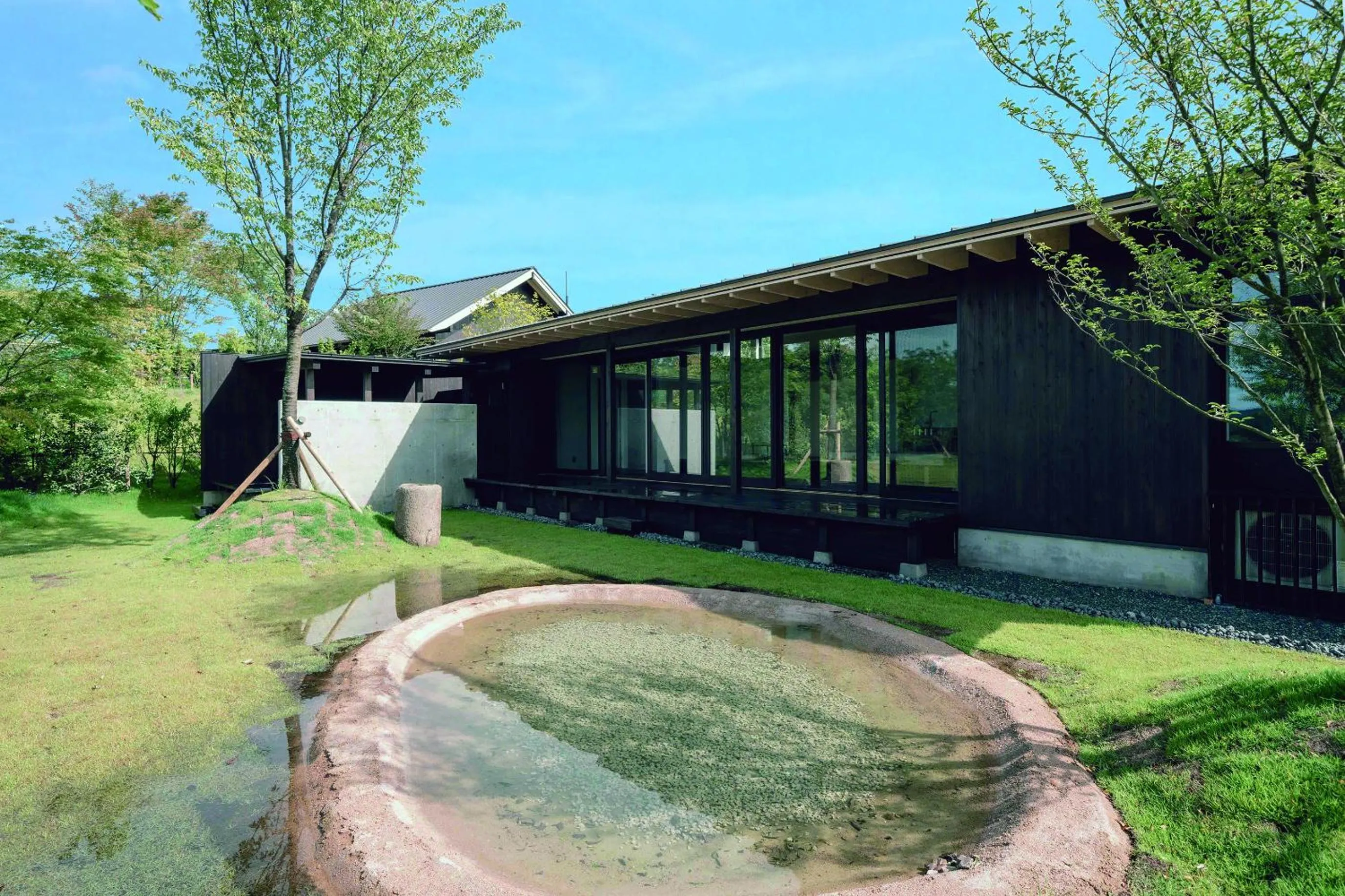 Property building in Hotel Vison