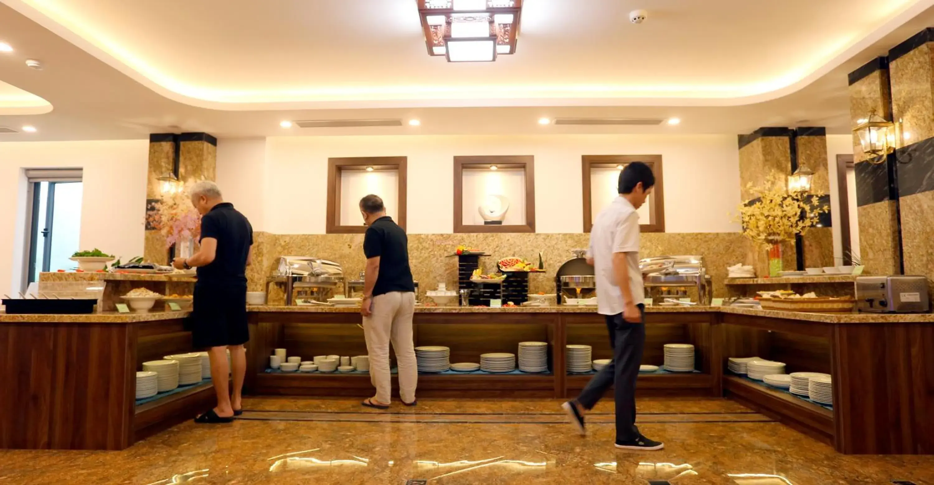 Restaurant/places to eat in Silk River Hotel Ha Giang Restaurant/places to eat in Silk River Hotel Ha Giang