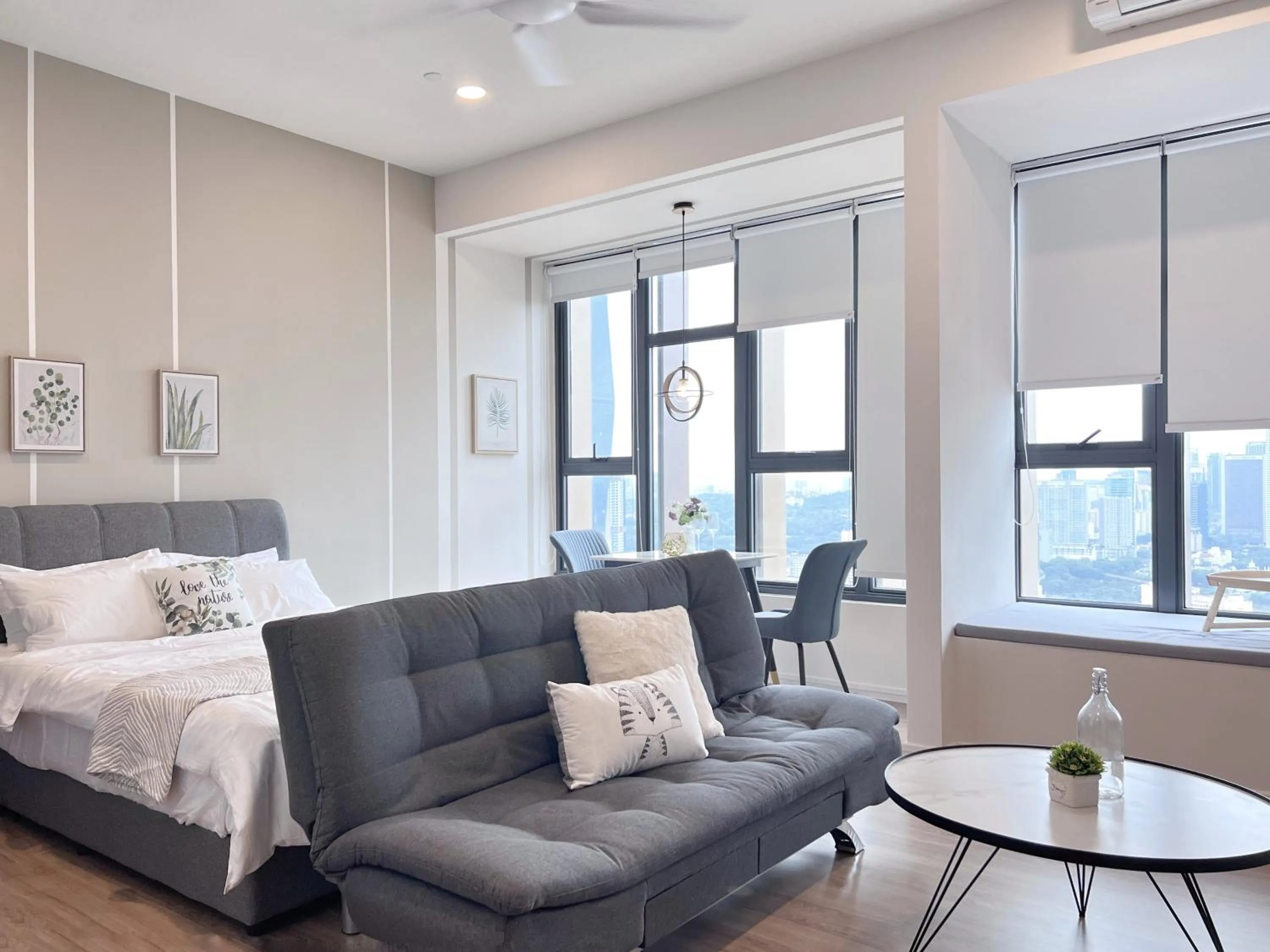 Ceylonz Suites by Living Signature