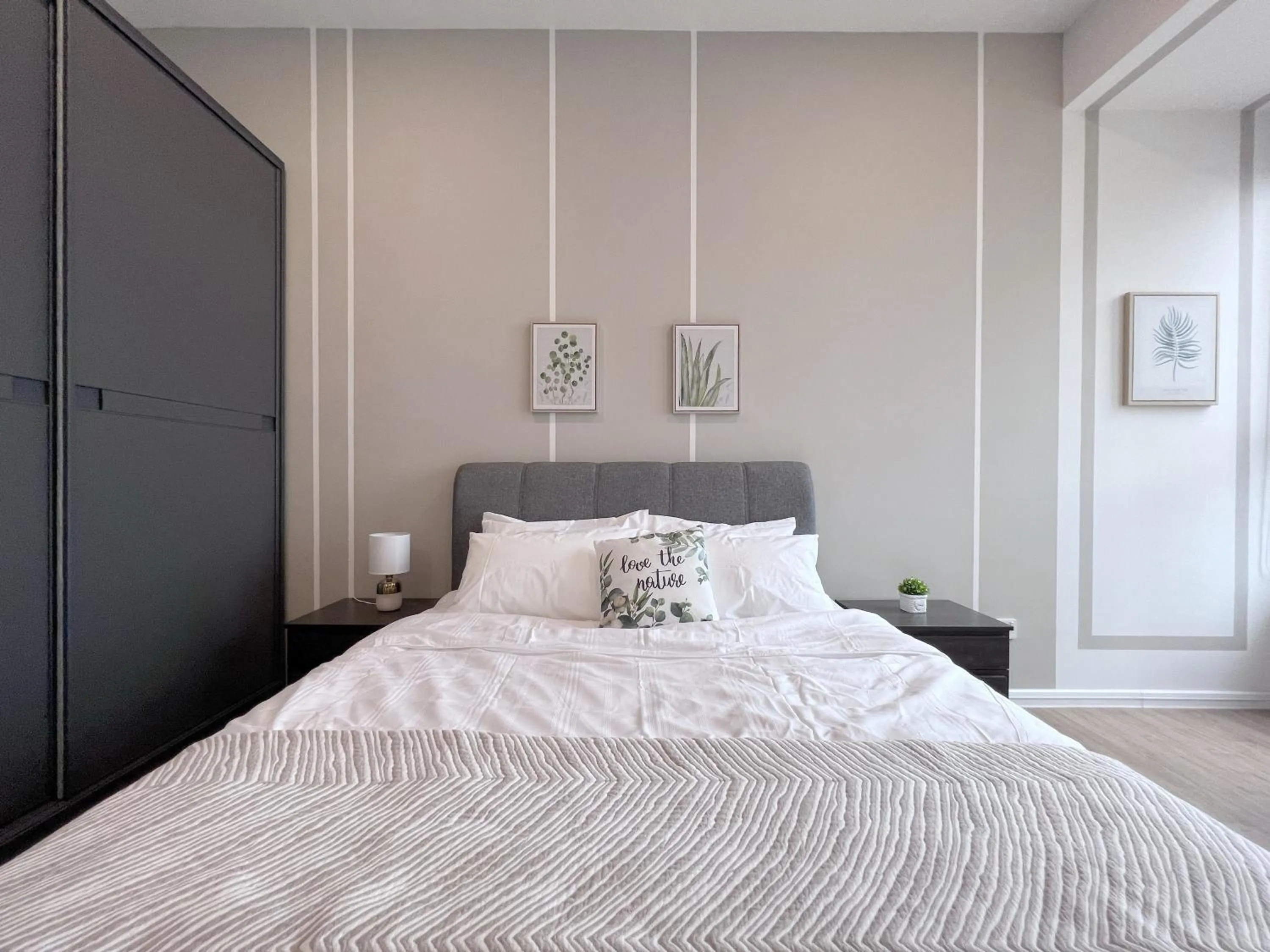 Bed in Ceylonz Suites by Living Signature