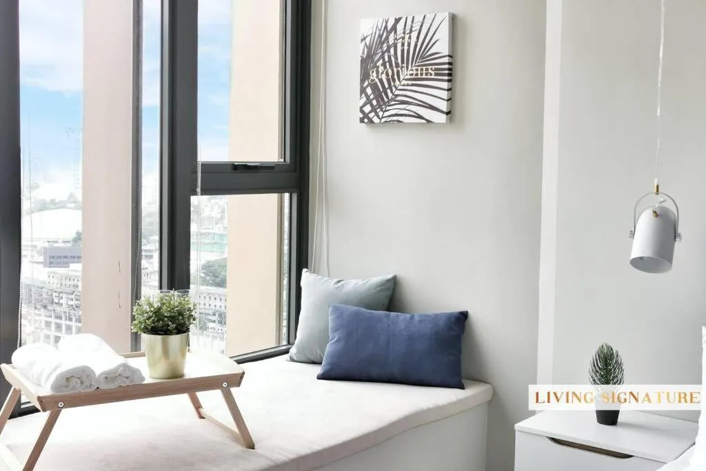 Ceylonz Suites by Living Signature