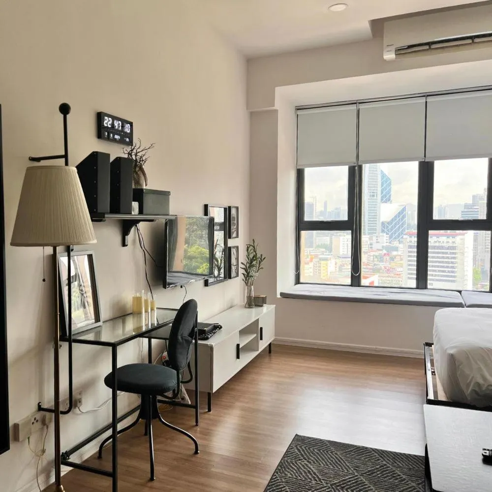 Ceylonz Suites by Living Signature