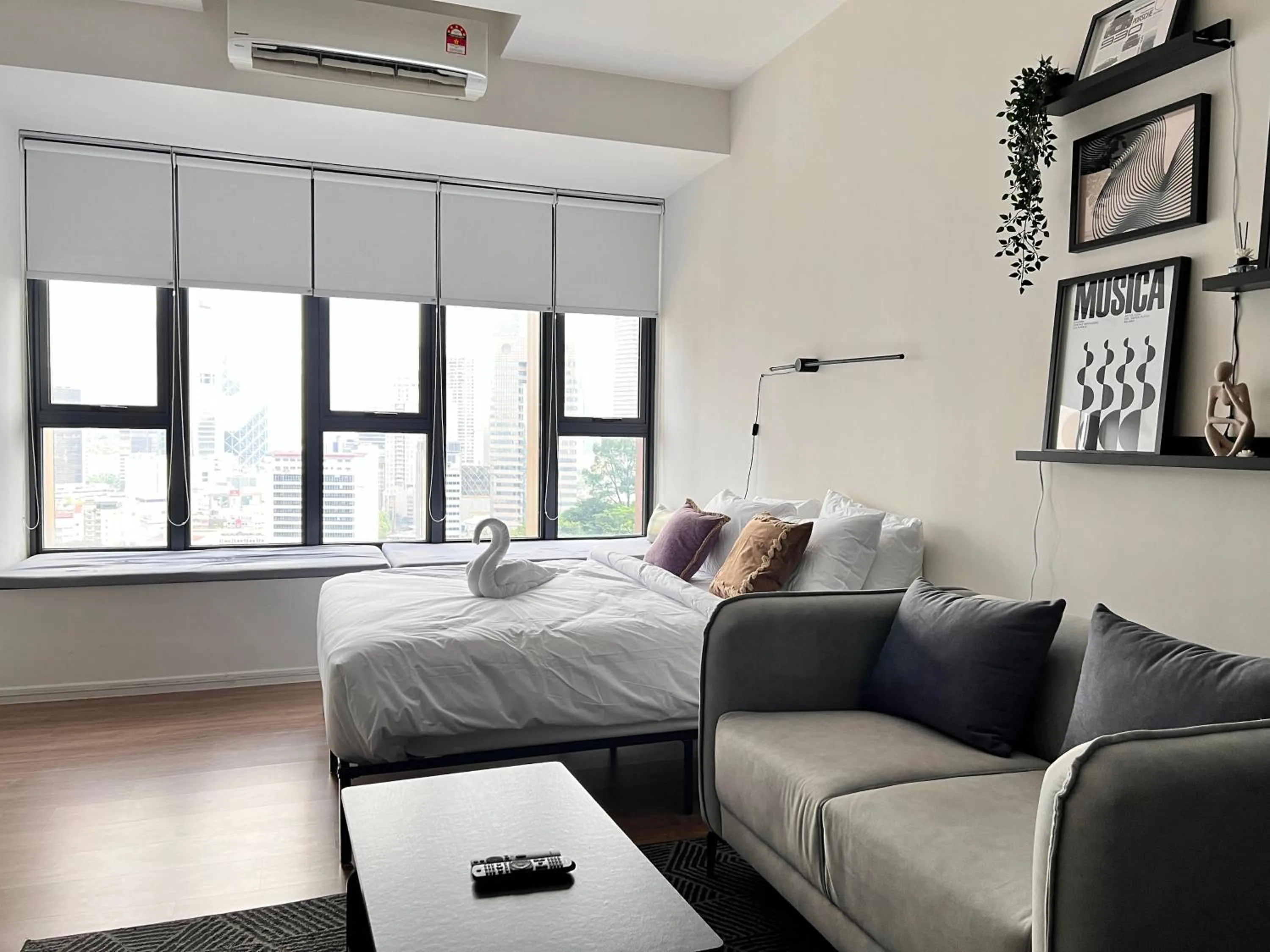 Ceylonz Suites by Living Signature