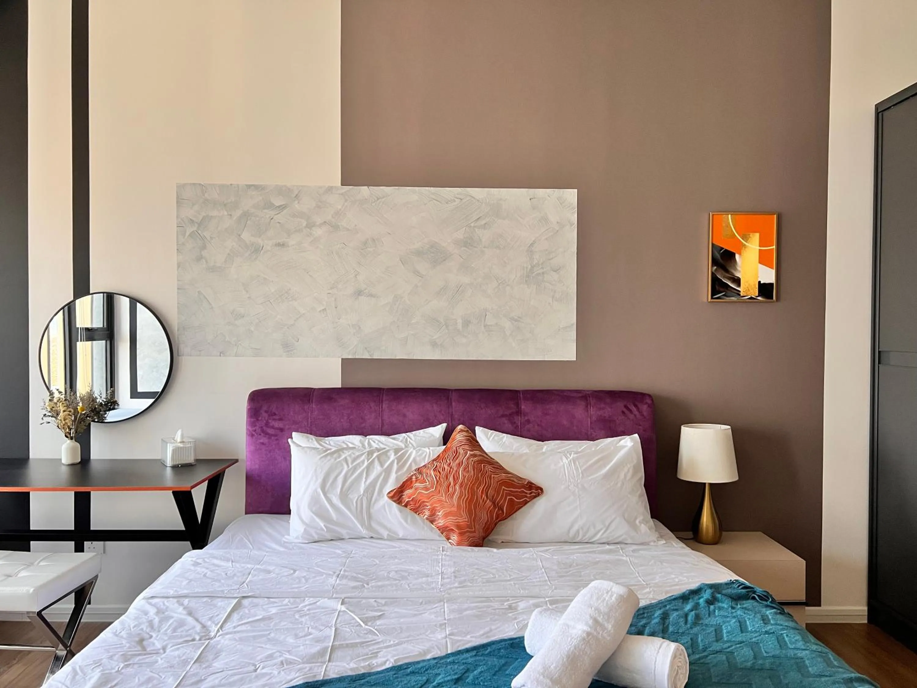 Bed in Ceylonz Suites by Living Signature