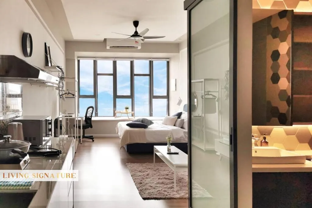 Ceylonz Suites by Living Signature