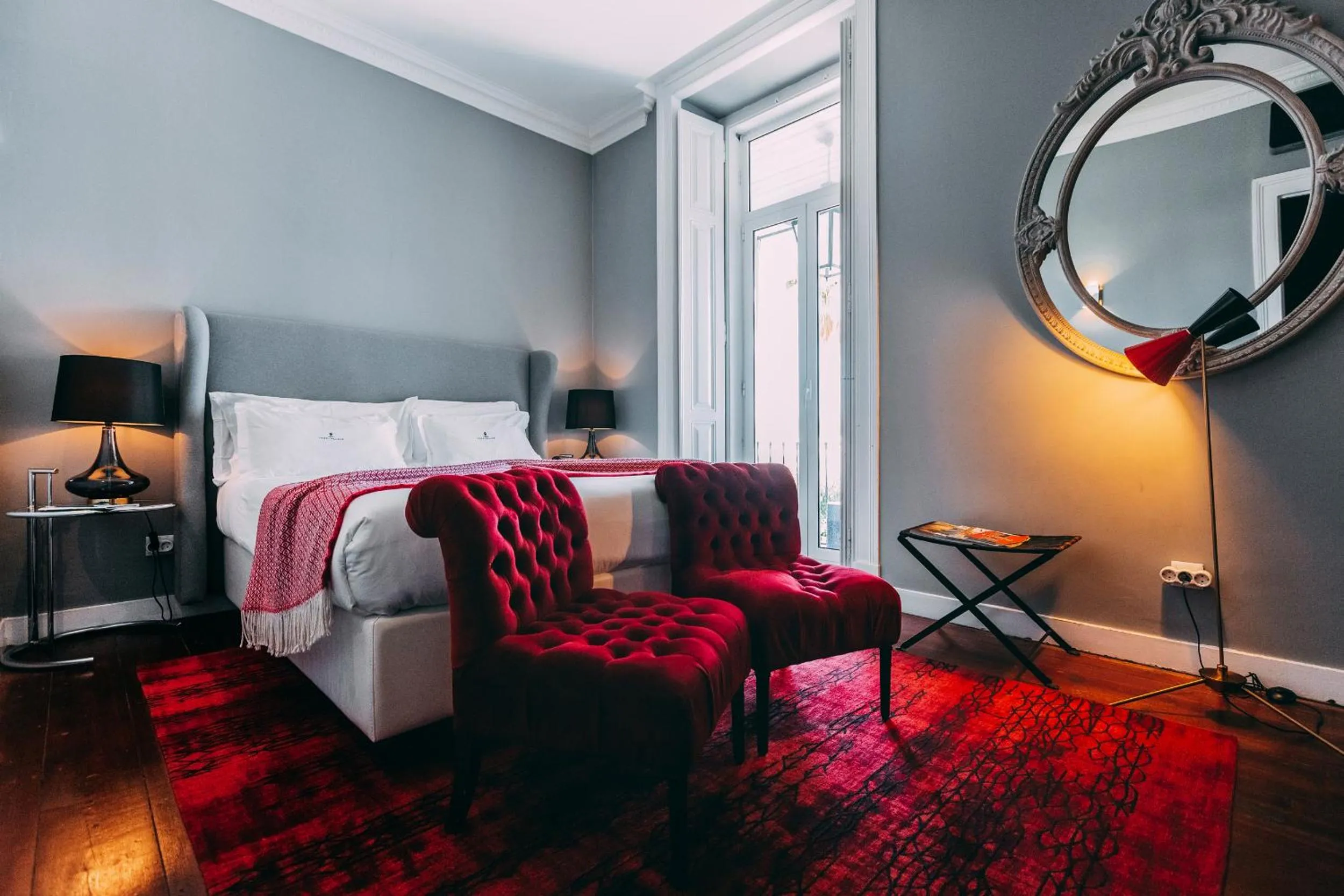 Bedroom, Bed in Torel Palace Lisbon