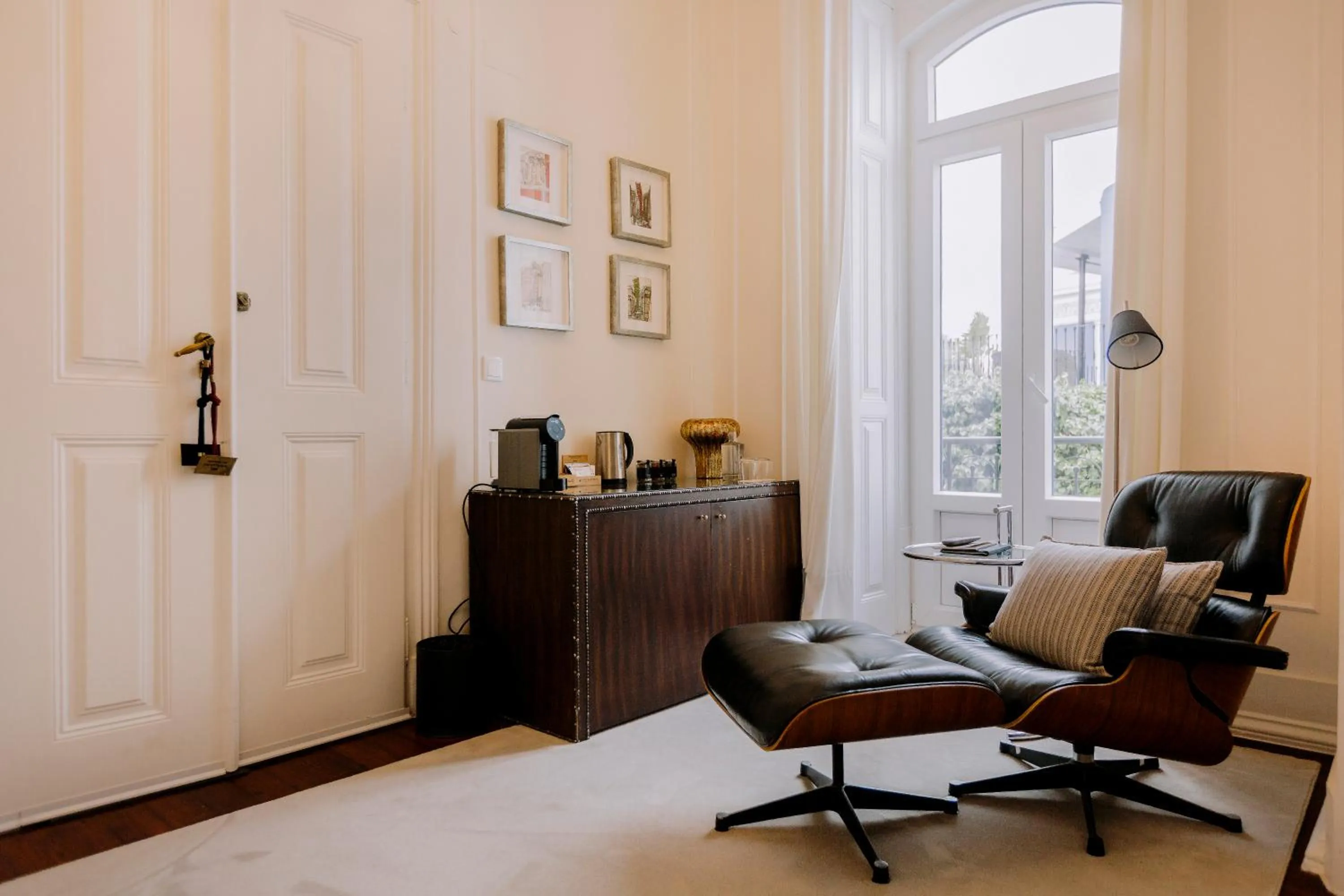Seating area in Torel Palace Lisbon