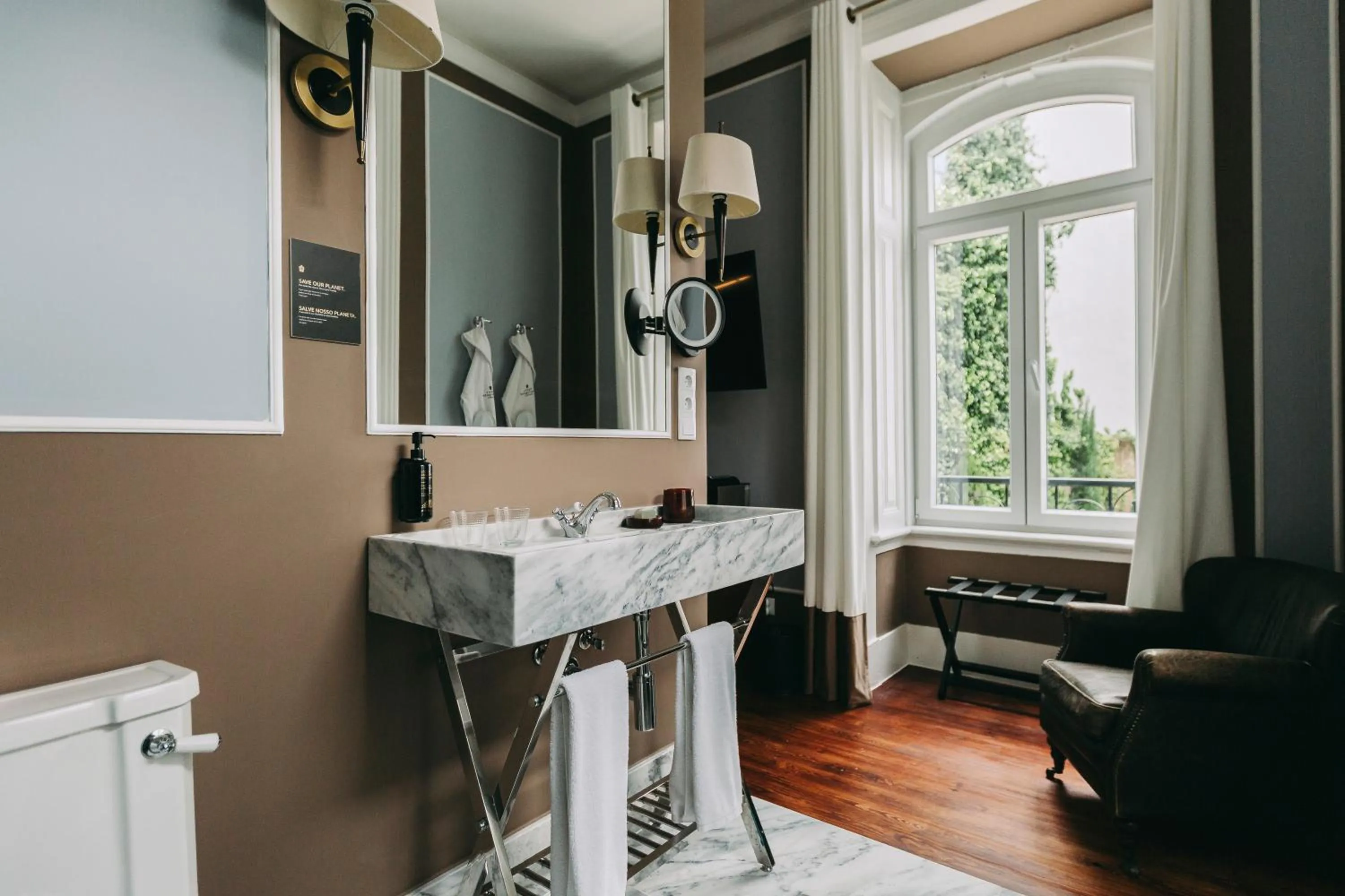 Bathroom in Torel Palace Lisbon