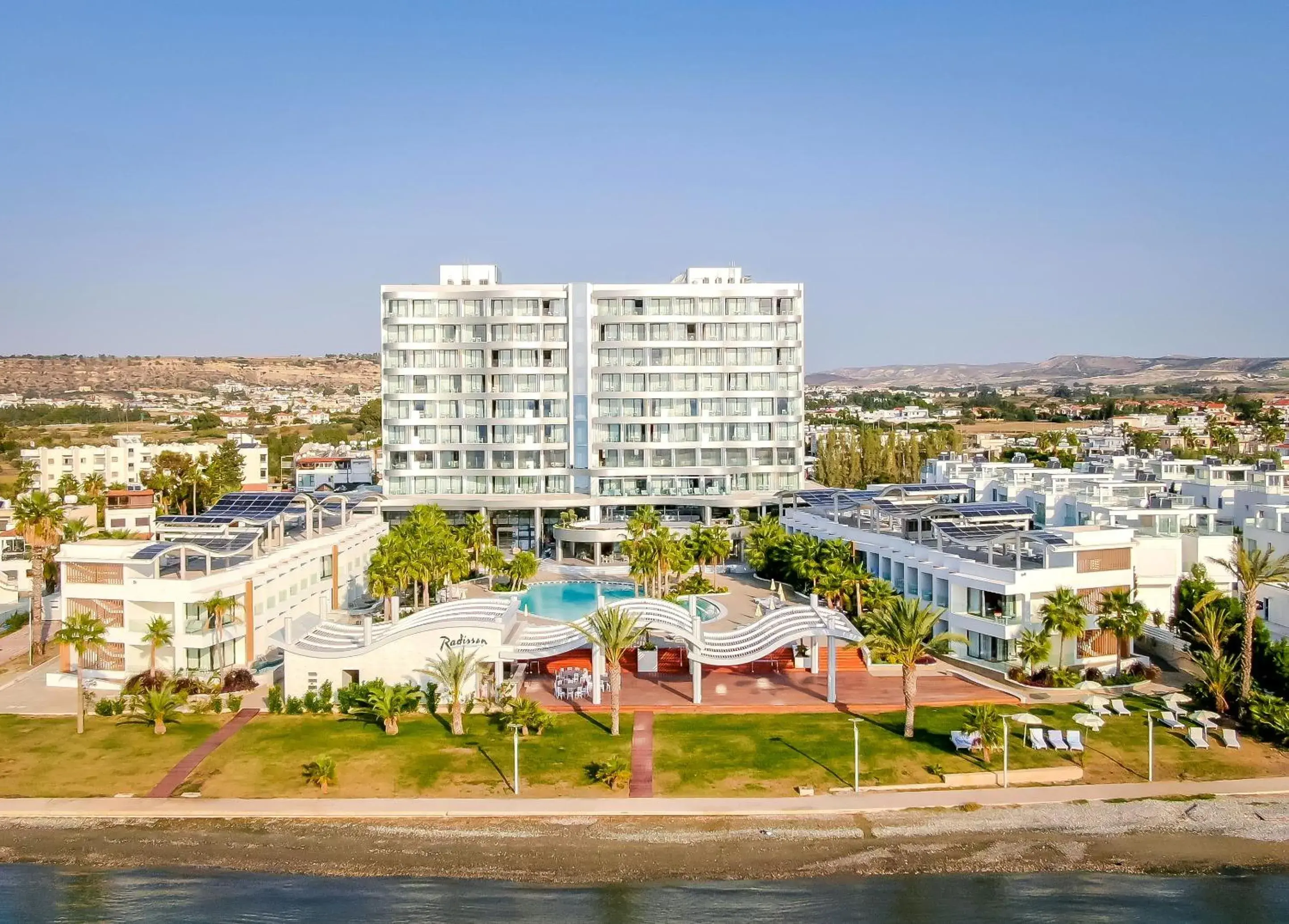 Property building in Radisson Beach Resort Larnaca Property building in Radisson Beach Resort Larnaca