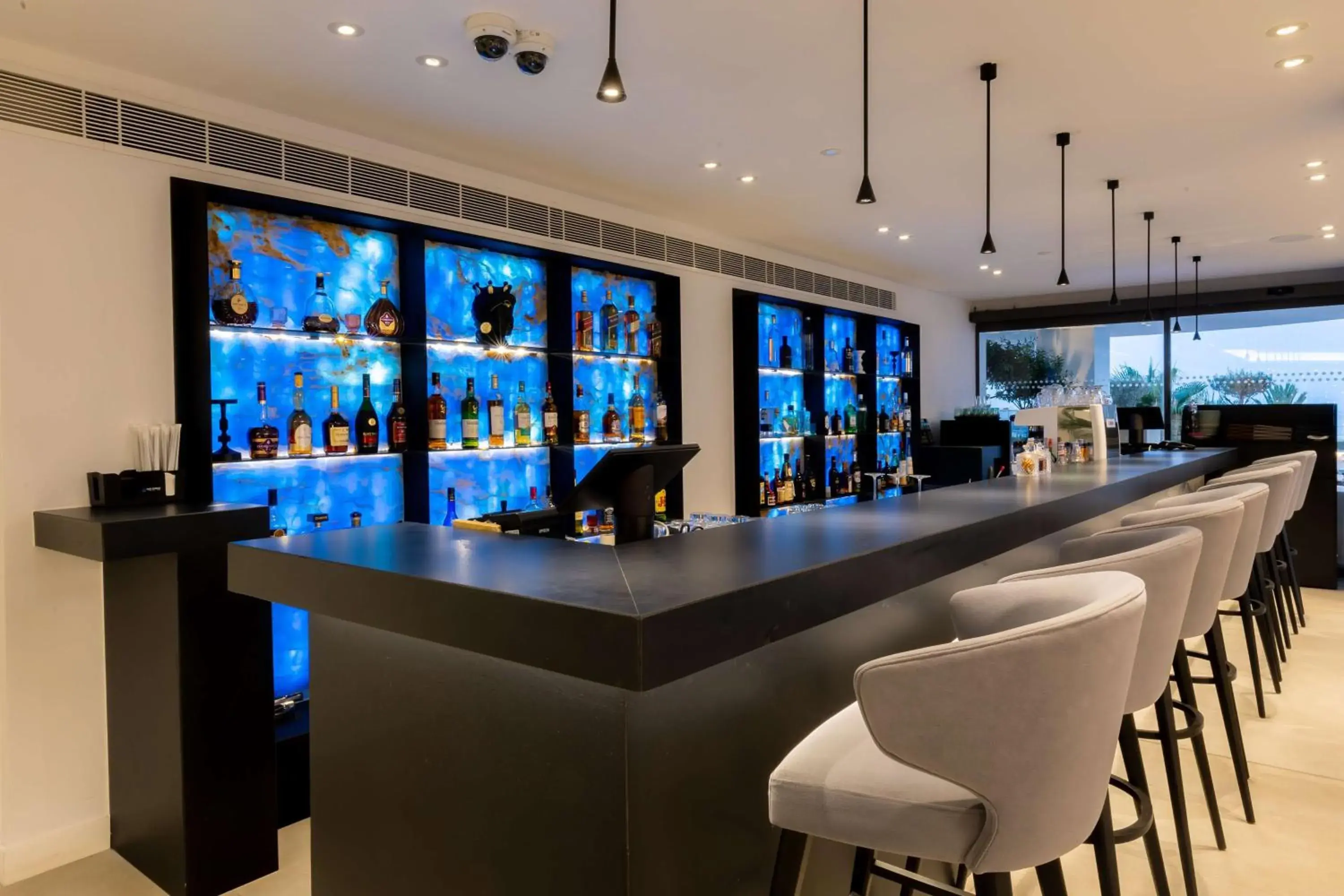 Restaurant/places to eat in Radisson Beach Resort Larnaca Restaurant/places to eat in Radisson Beach Resort Larnaca