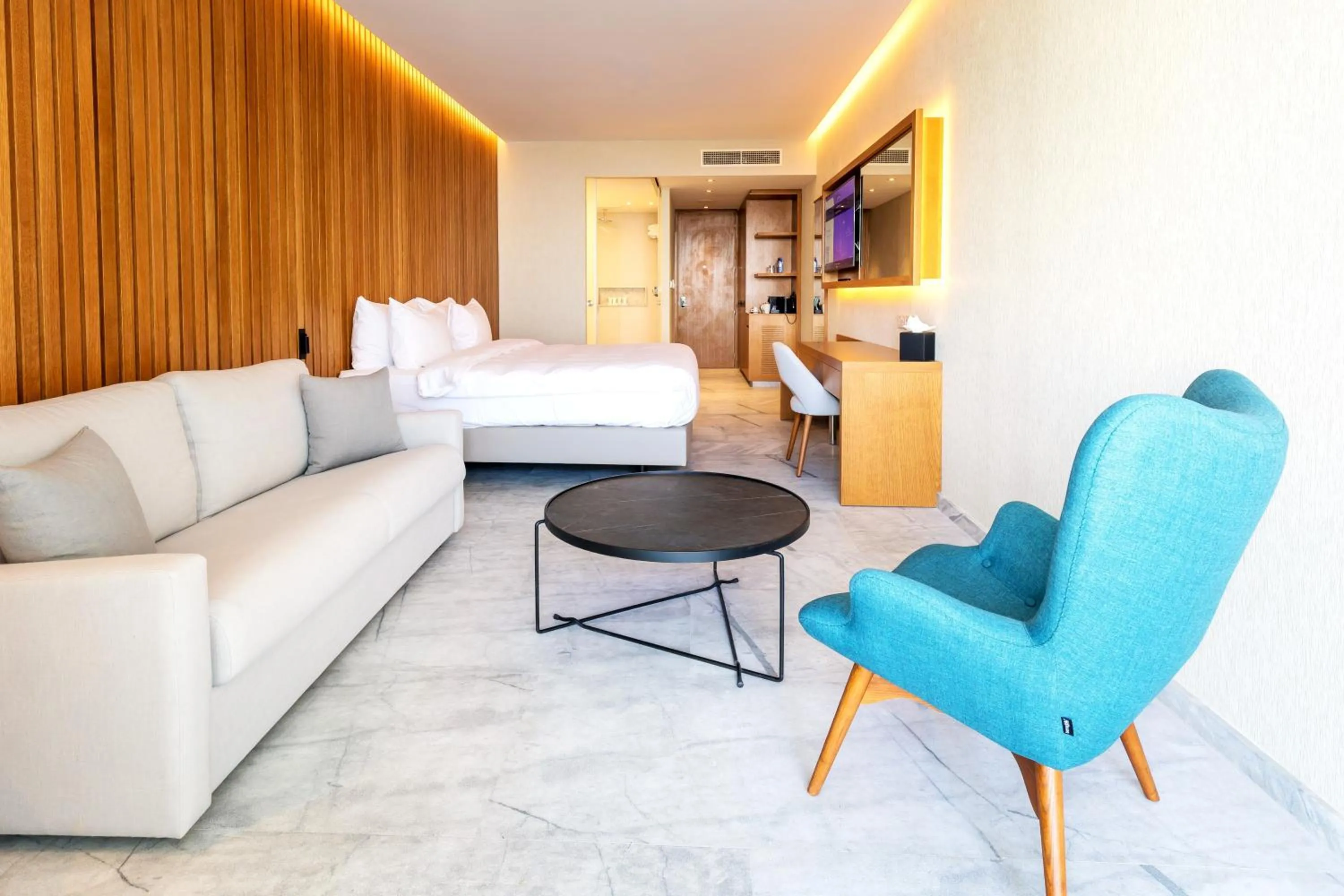 Bedroom in Radisson Beach Resort Larnaca