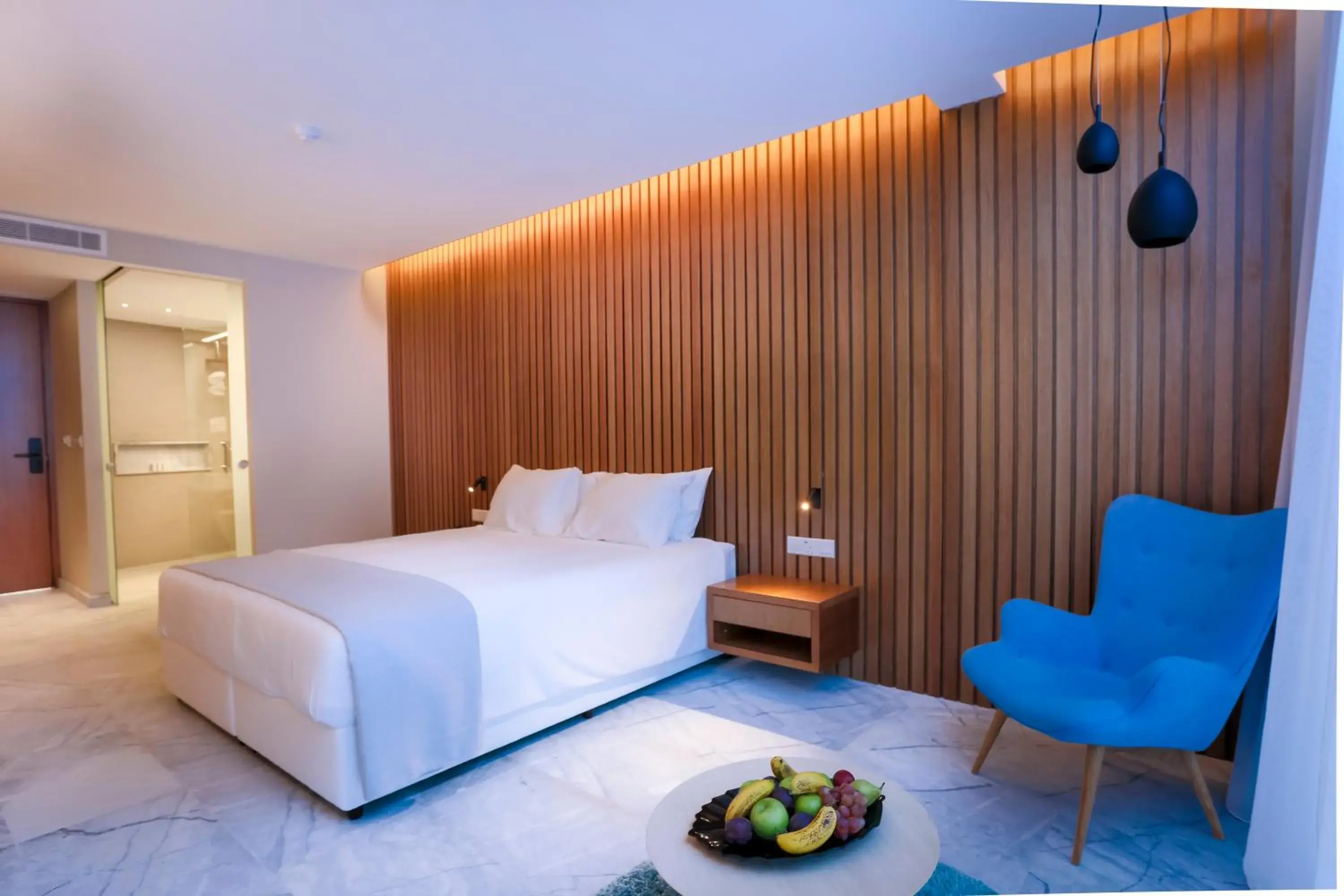 Photo of the whole room, Bed in Radisson Beach Resort Larnaca Photo of the whole room, Bed in Radisson Beach Resort Larnaca