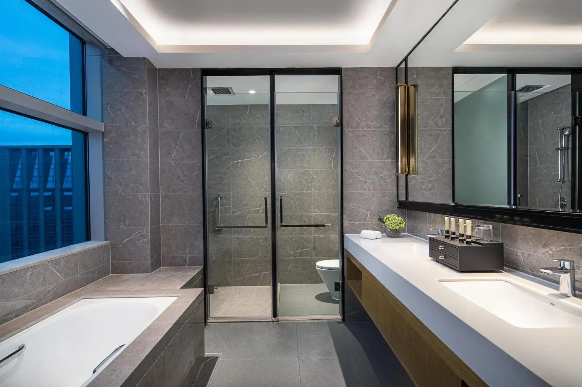 Property building in Ascott Xiangjiang FFC Changsha Property building in Ascott Xiangjiang FFC Changsha