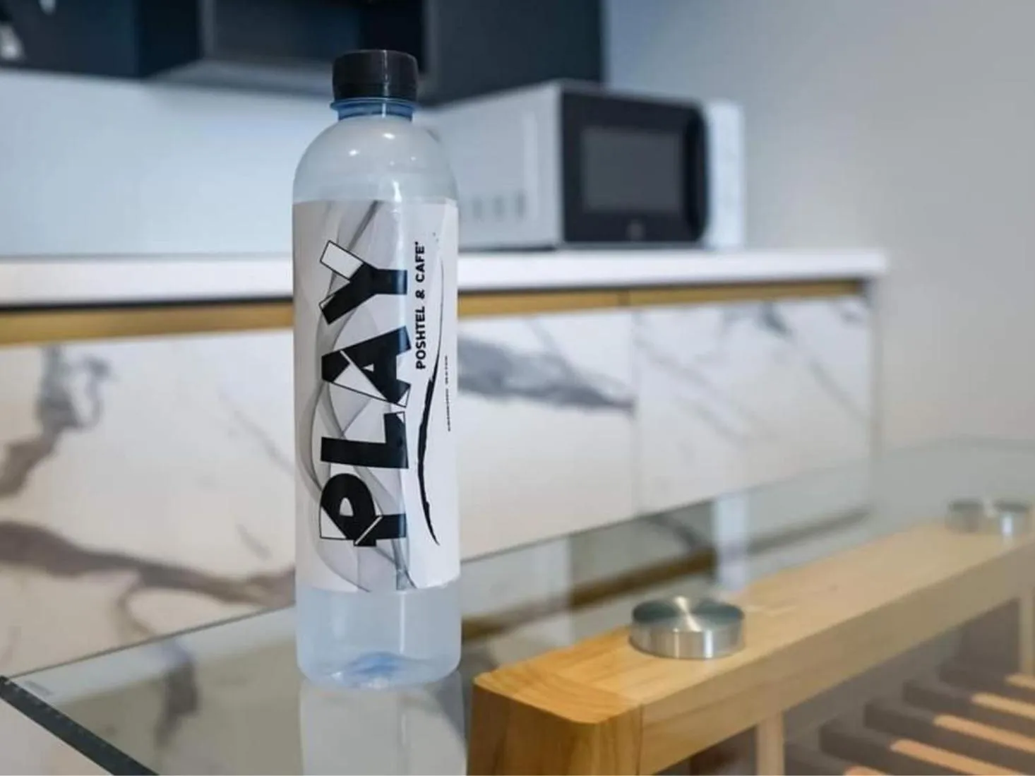 Drinks in Play Poshtel & Cafe'