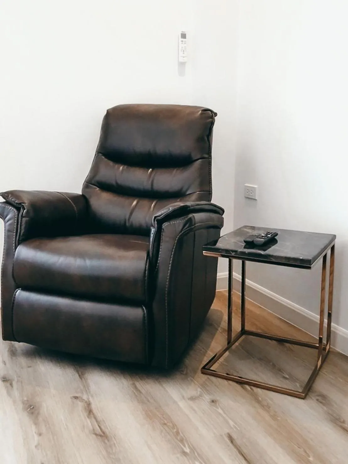 Seating area in Play Poshtel & Cafe'