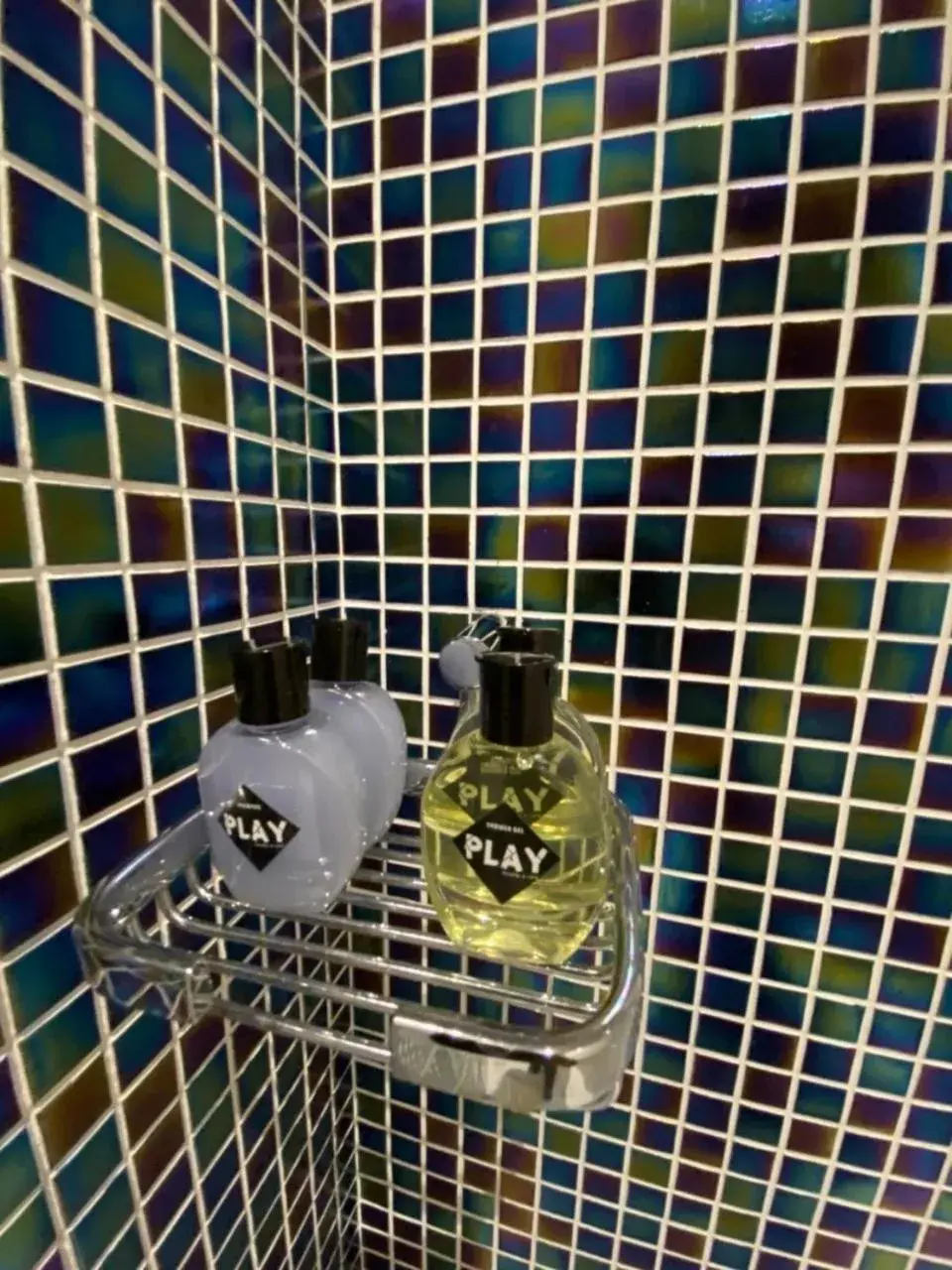 Bathroom in Play Poshtel & Cafe' Bathroom in Play Poshtel & Cafe'