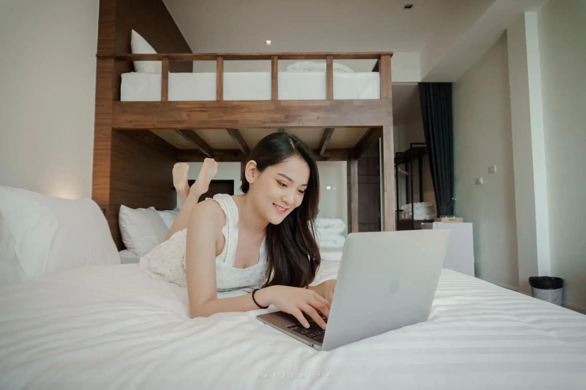 Bed in Play Poshtel & Cafe' Bed in Play Poshtel & Cafe'