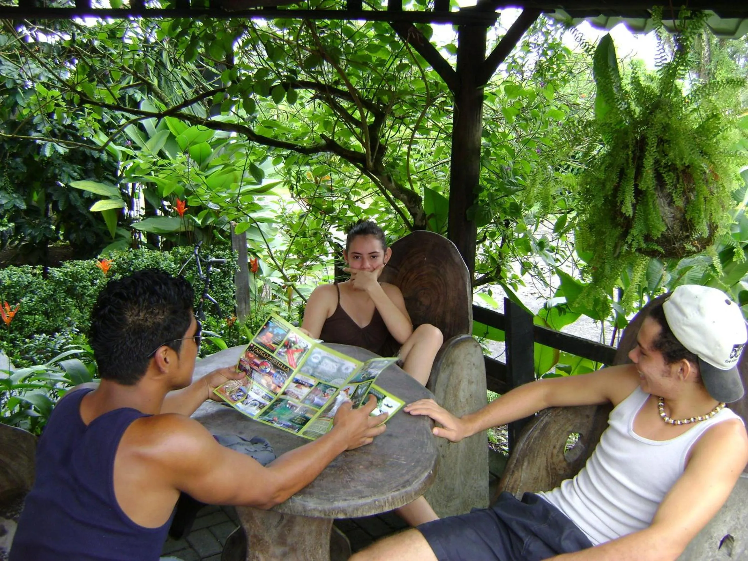 People in Hotel La Choza Inn