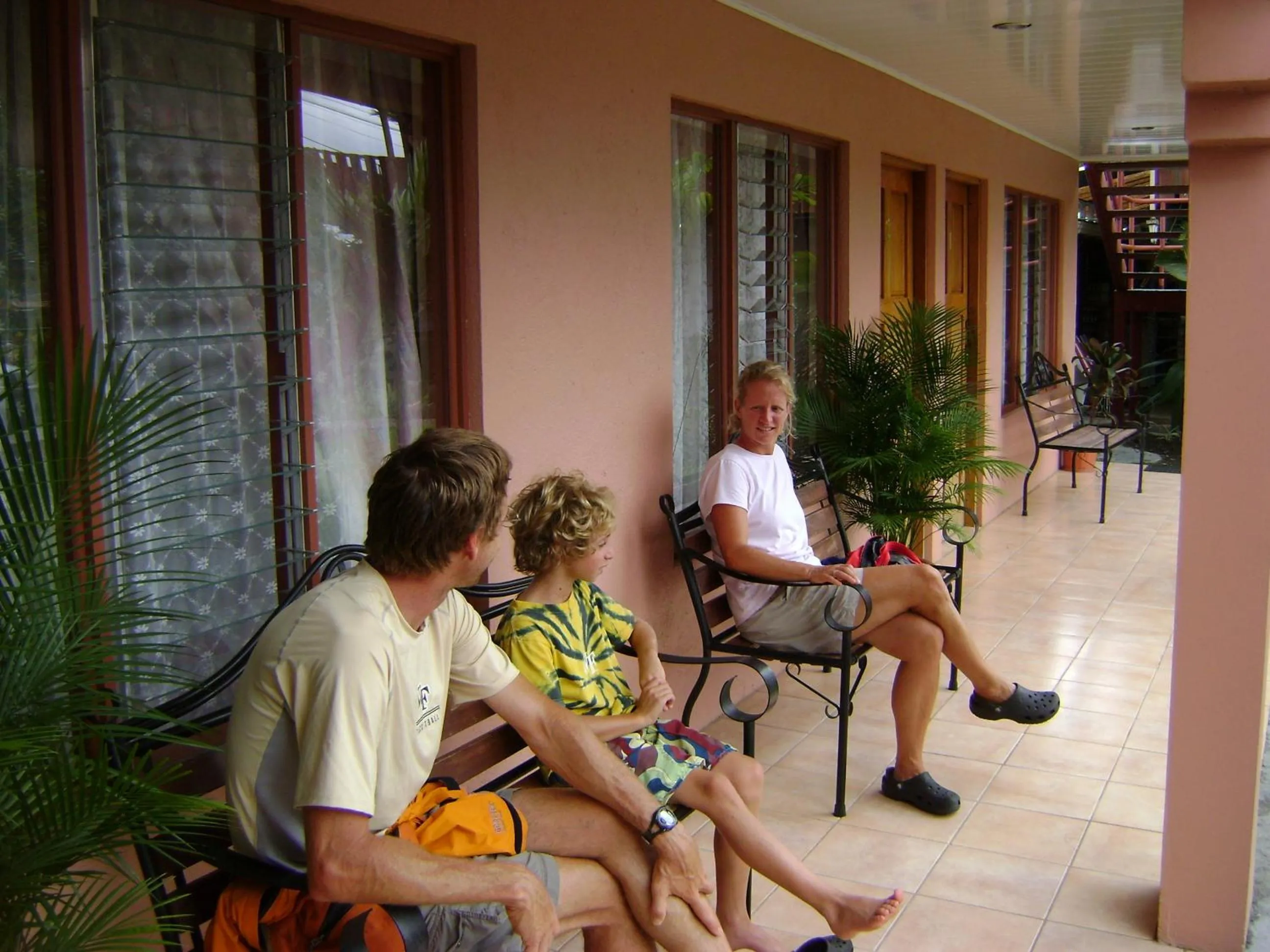 People in Hotel La Choza Inn