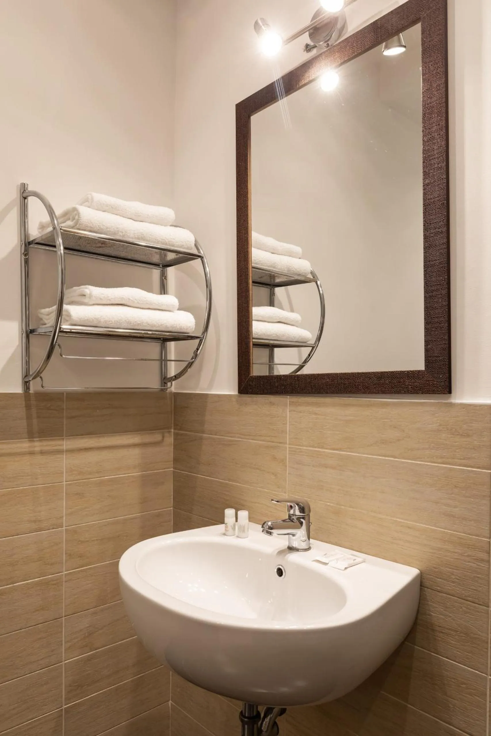 Bathroom in Fleming Suites by Hili