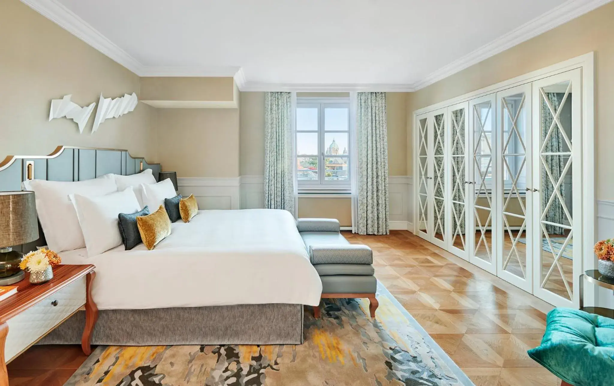 Photo of the whole room, Bed in Mandarin Oriental, Munich Photo of the whole room, Bed in Mandarin Oriental, Munich