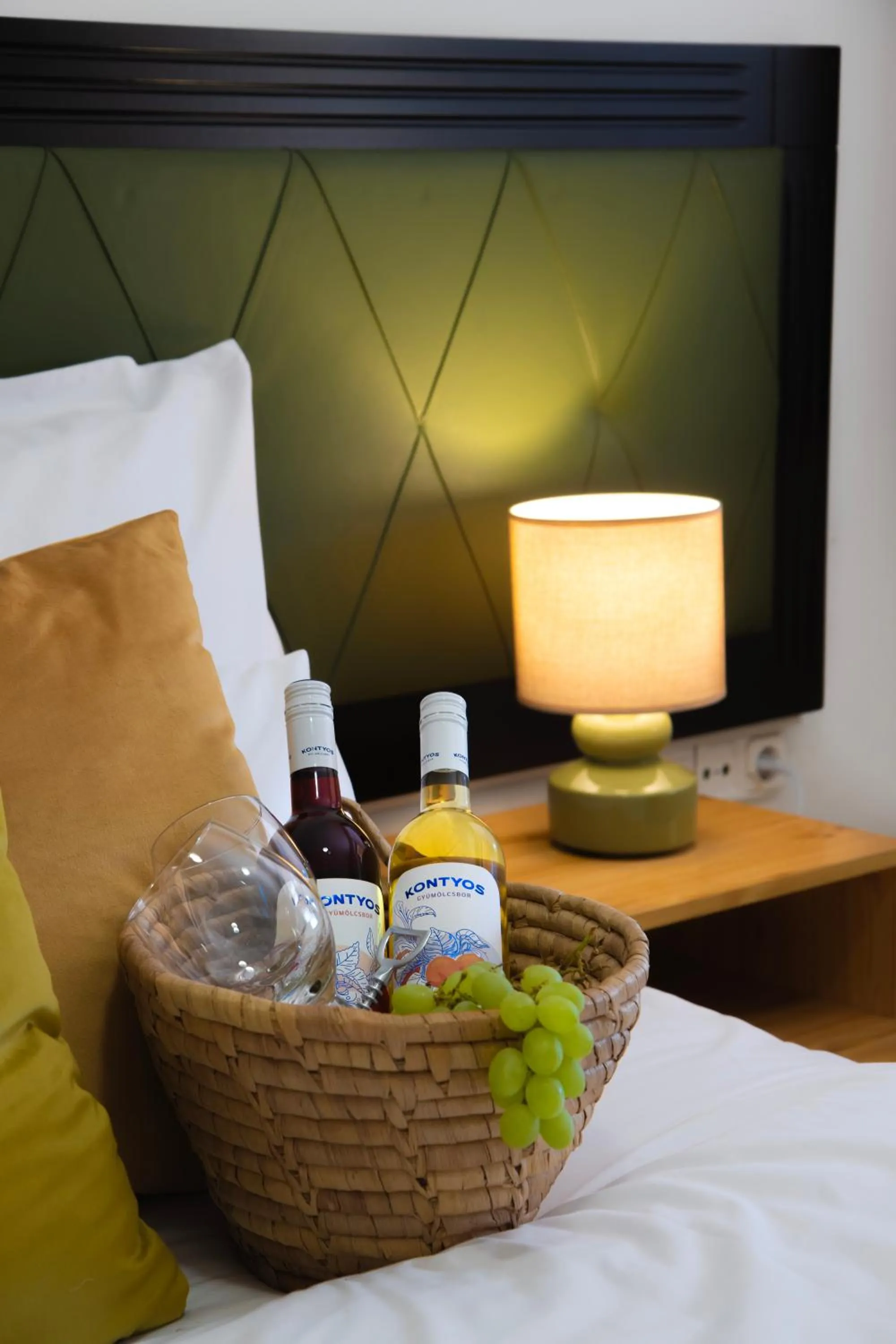 Bed in Hagyma Panzió Makó