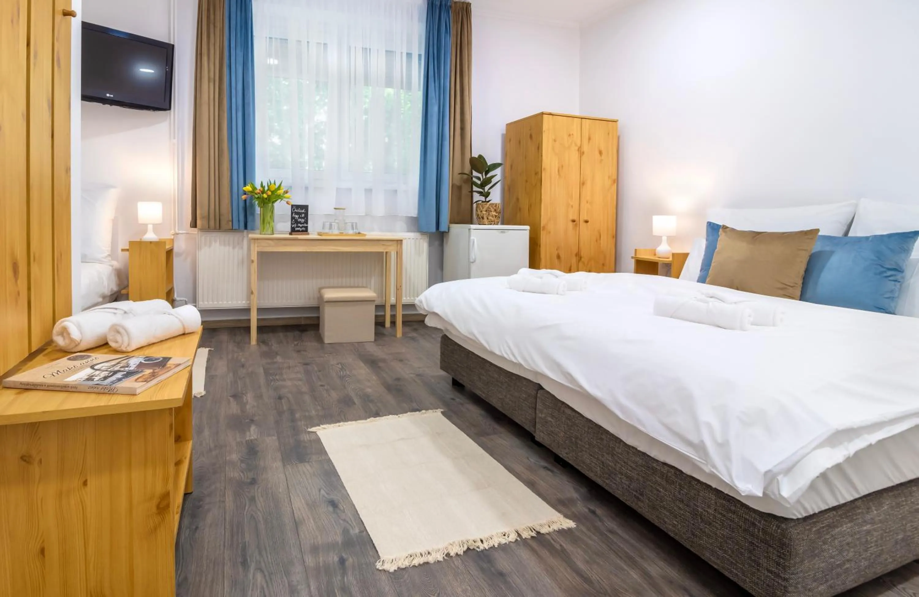 Bed in Hagyma Panzió Makó