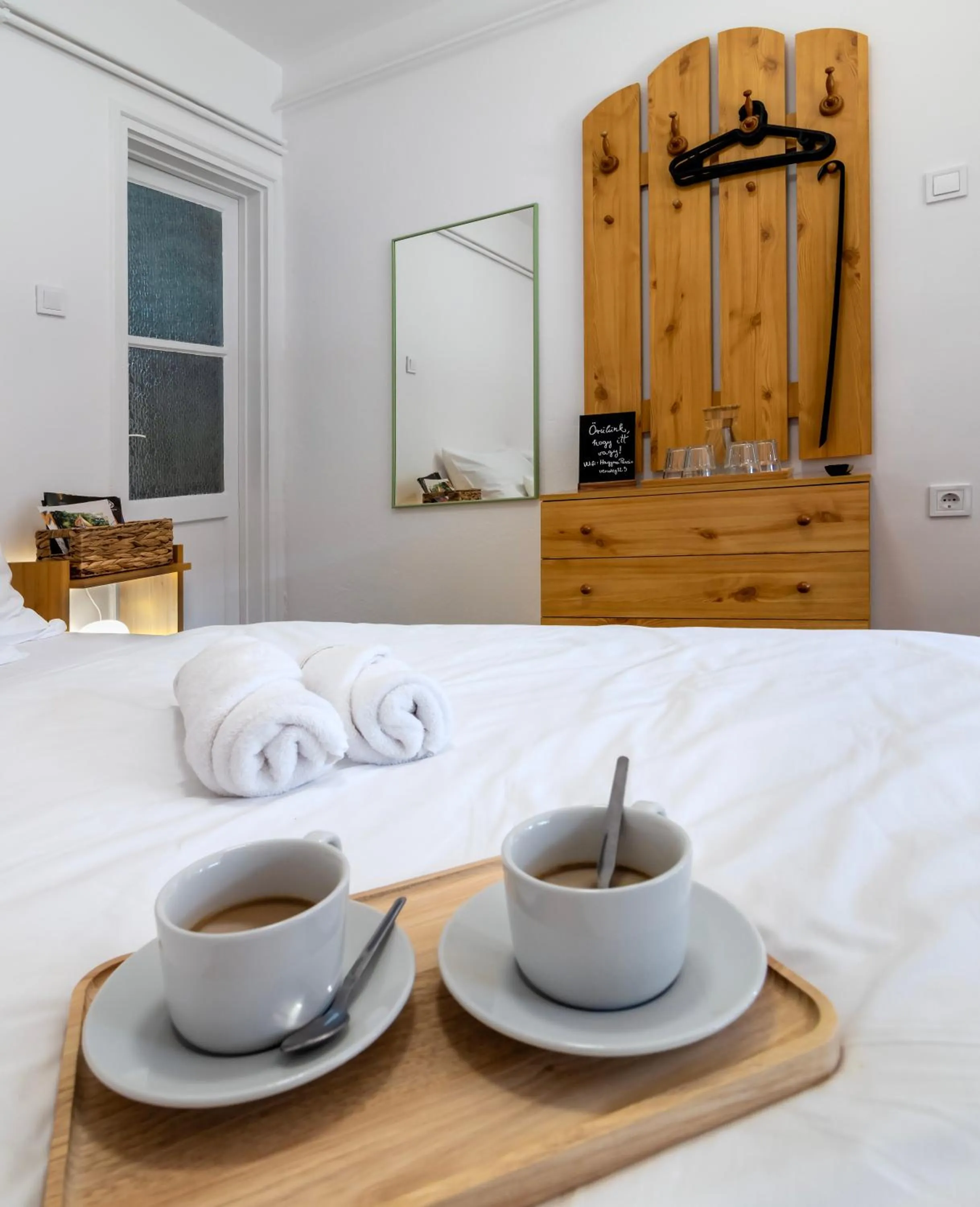 Bed in Hagyma Panzió Makó