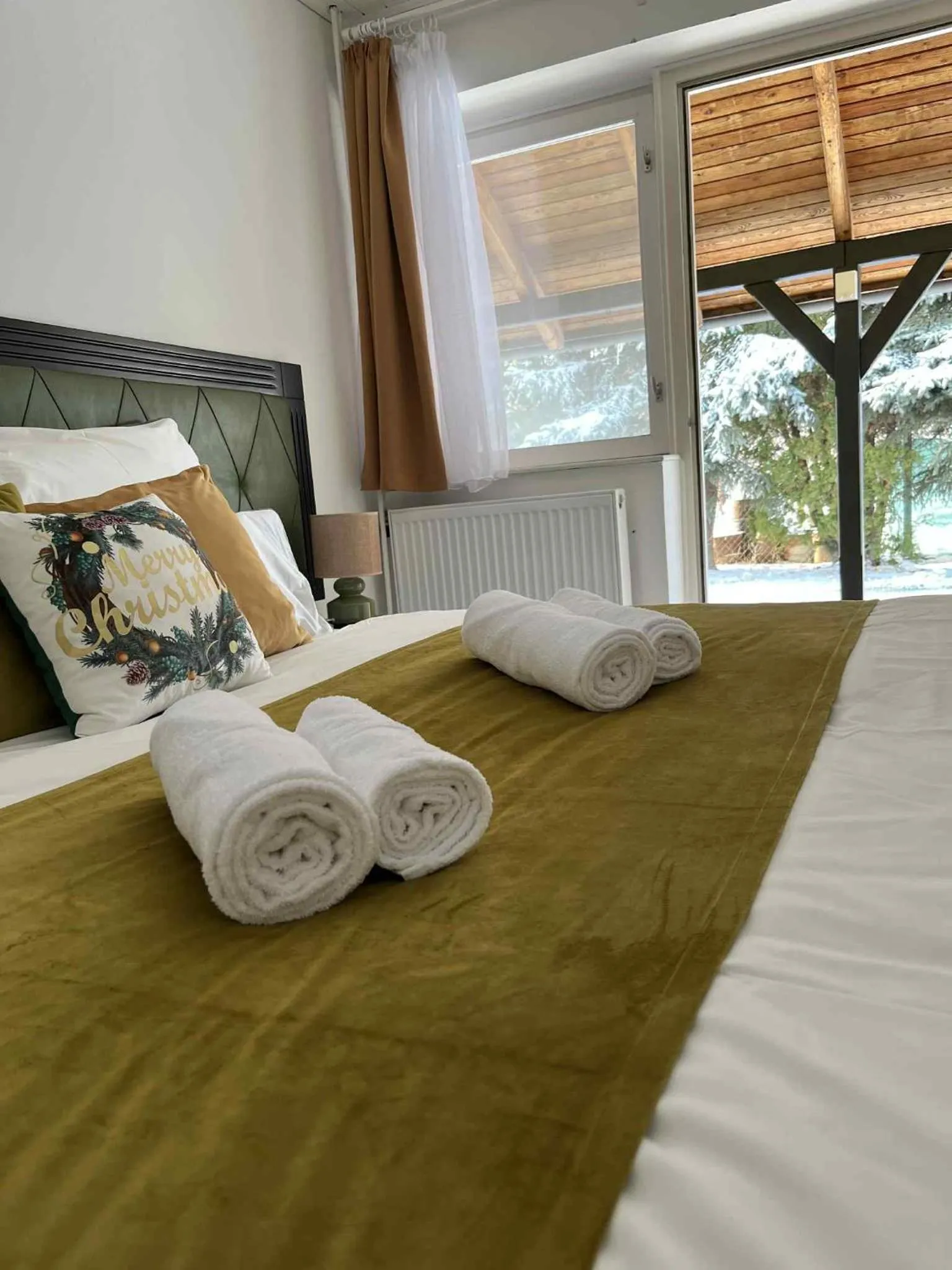 Bed in Hagyma Panzió Makó