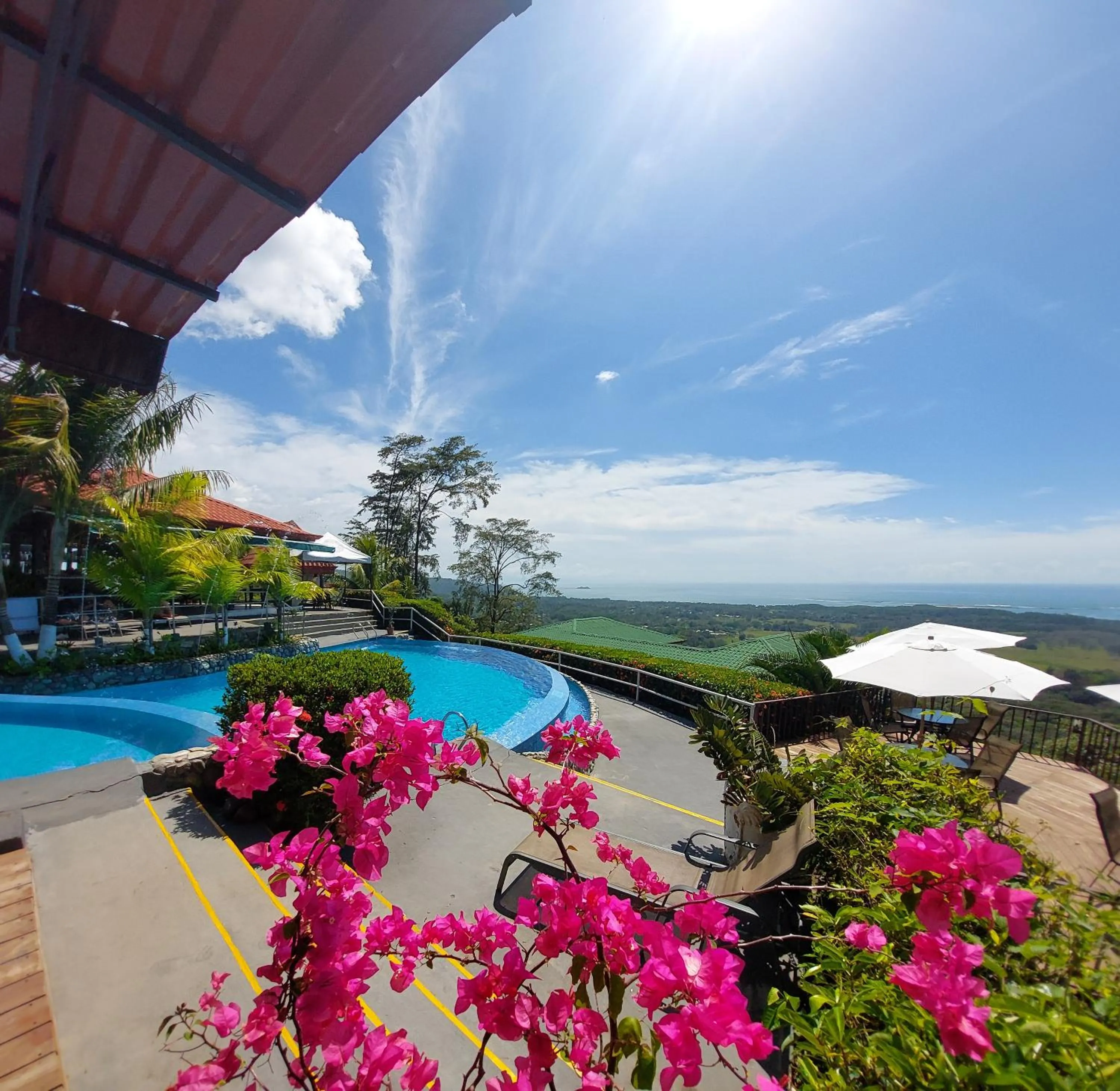 Nearby landmark in Vista Ballena