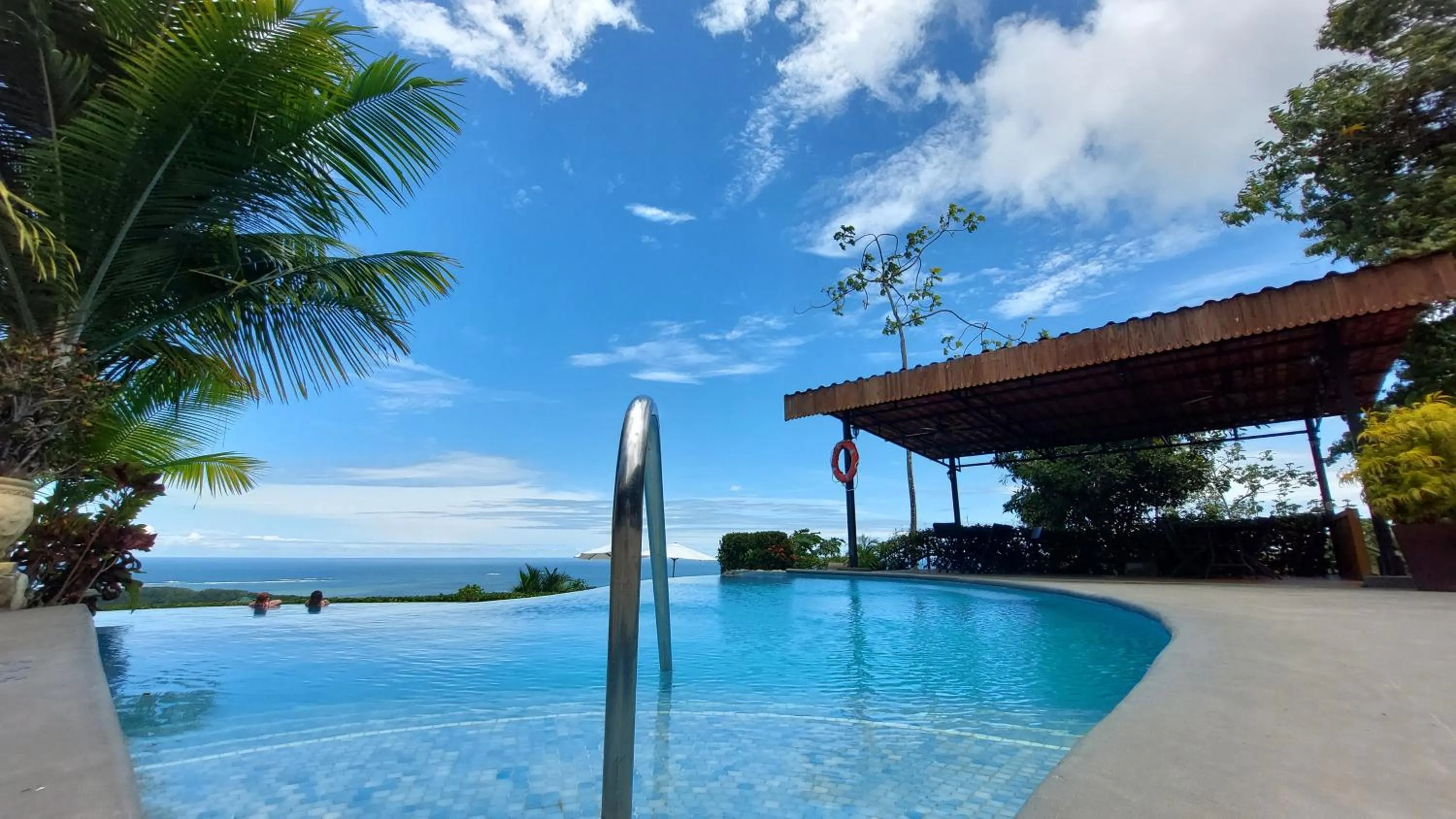 Pool view in Vista Ballena