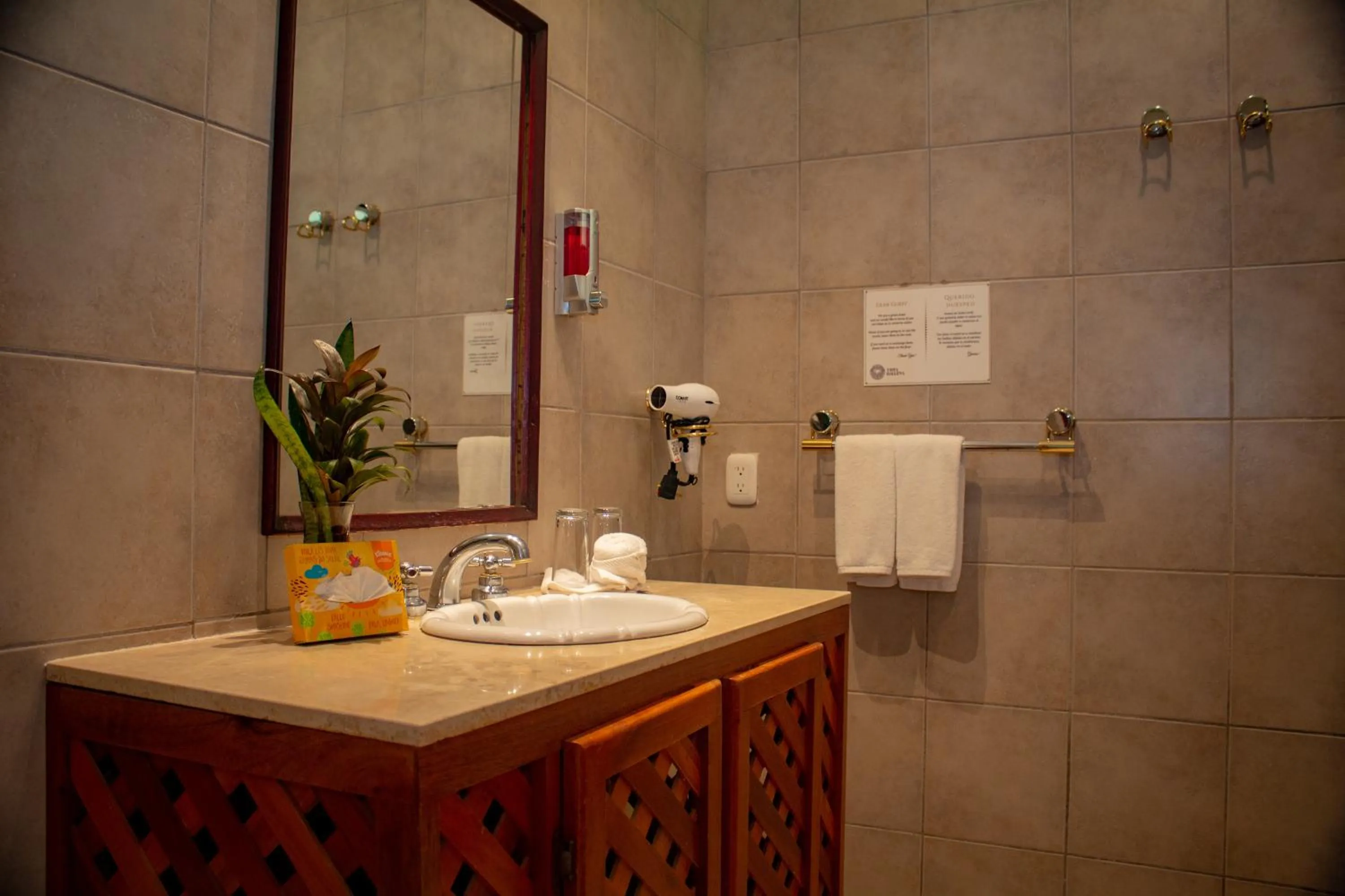 Shower in Vista Ballena