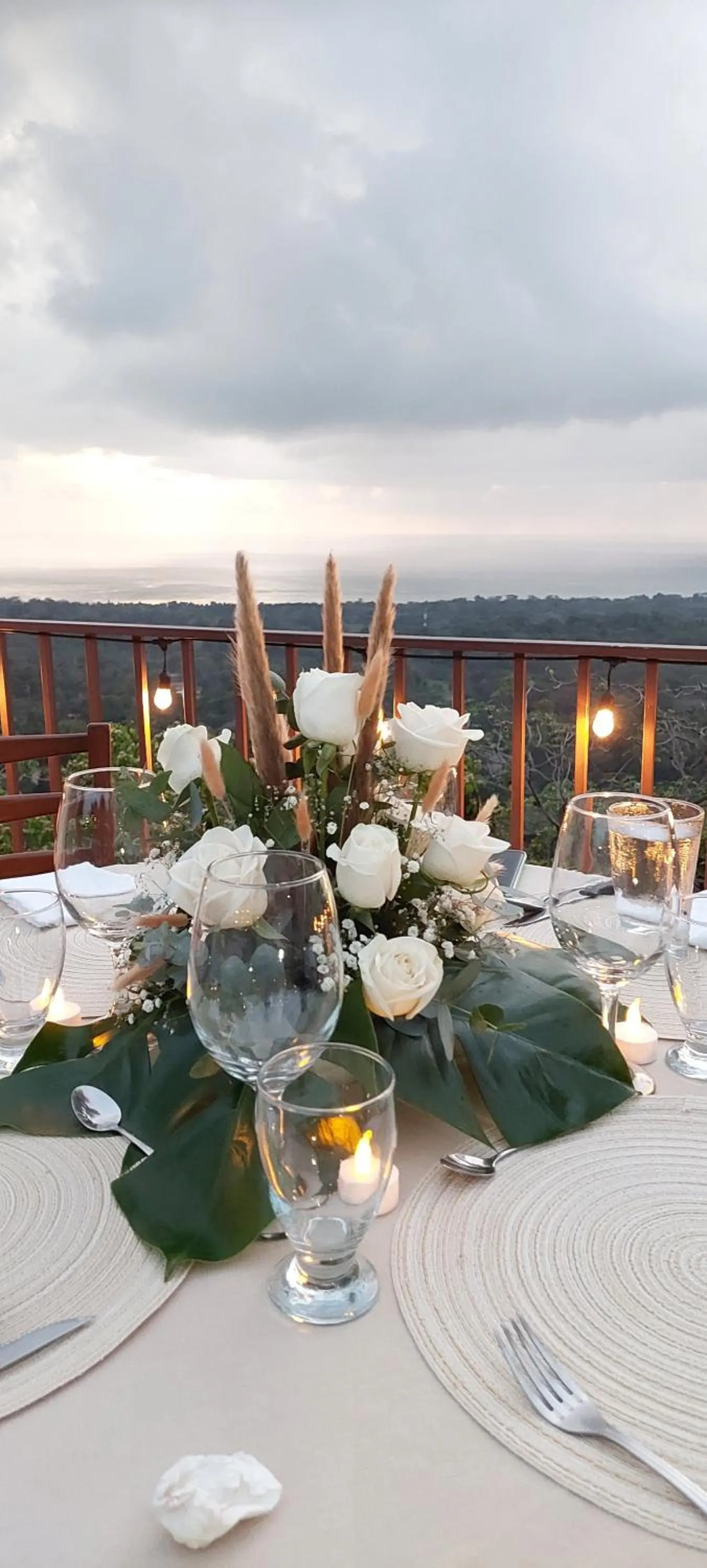 wedding in Vista Ballena