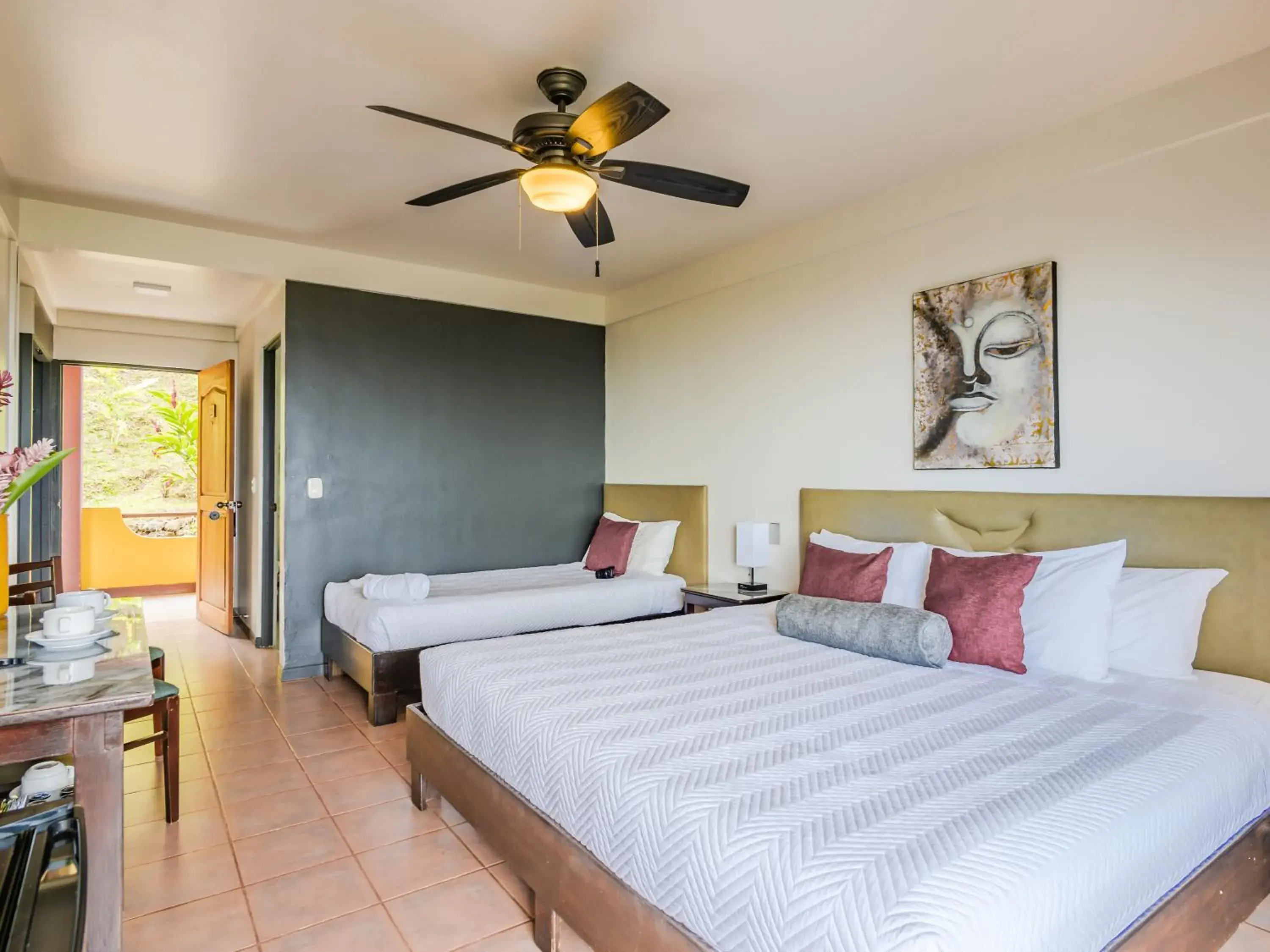 Coffee/tea facilities, Bed in Vista Ballena Coffee/tea facilities, Bed in Vista Ballena