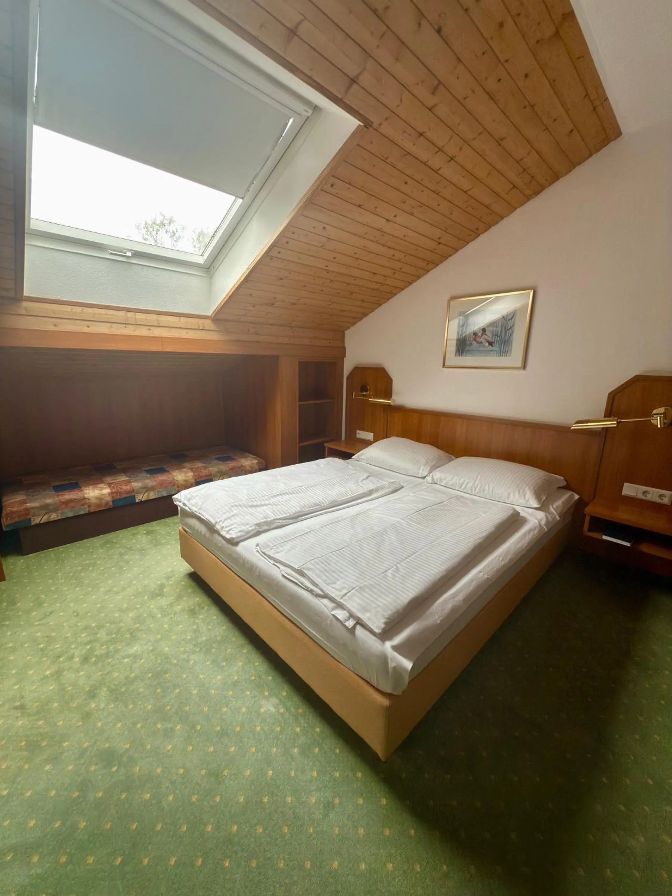 Bed in Hotel Haus am Park