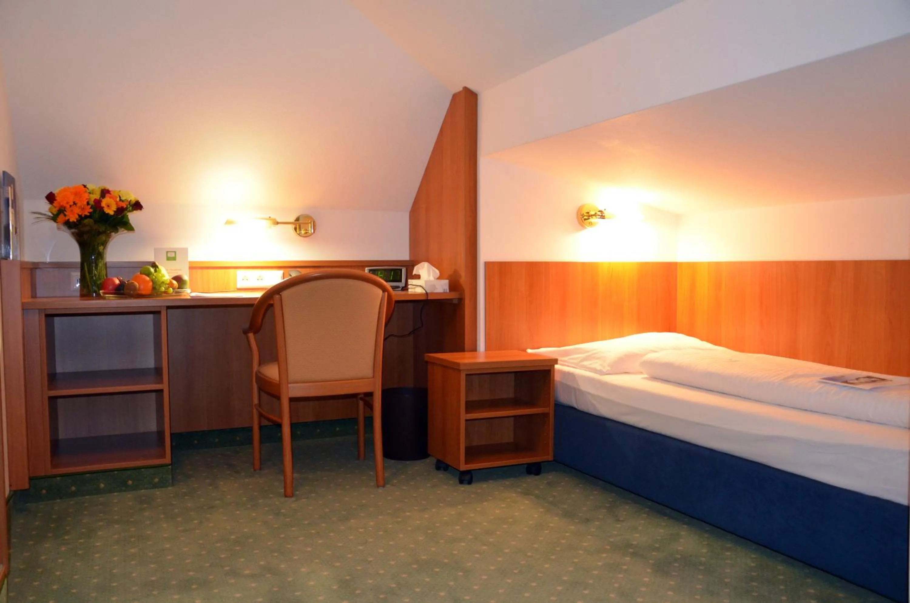 Bed in Hotel Haus am Park