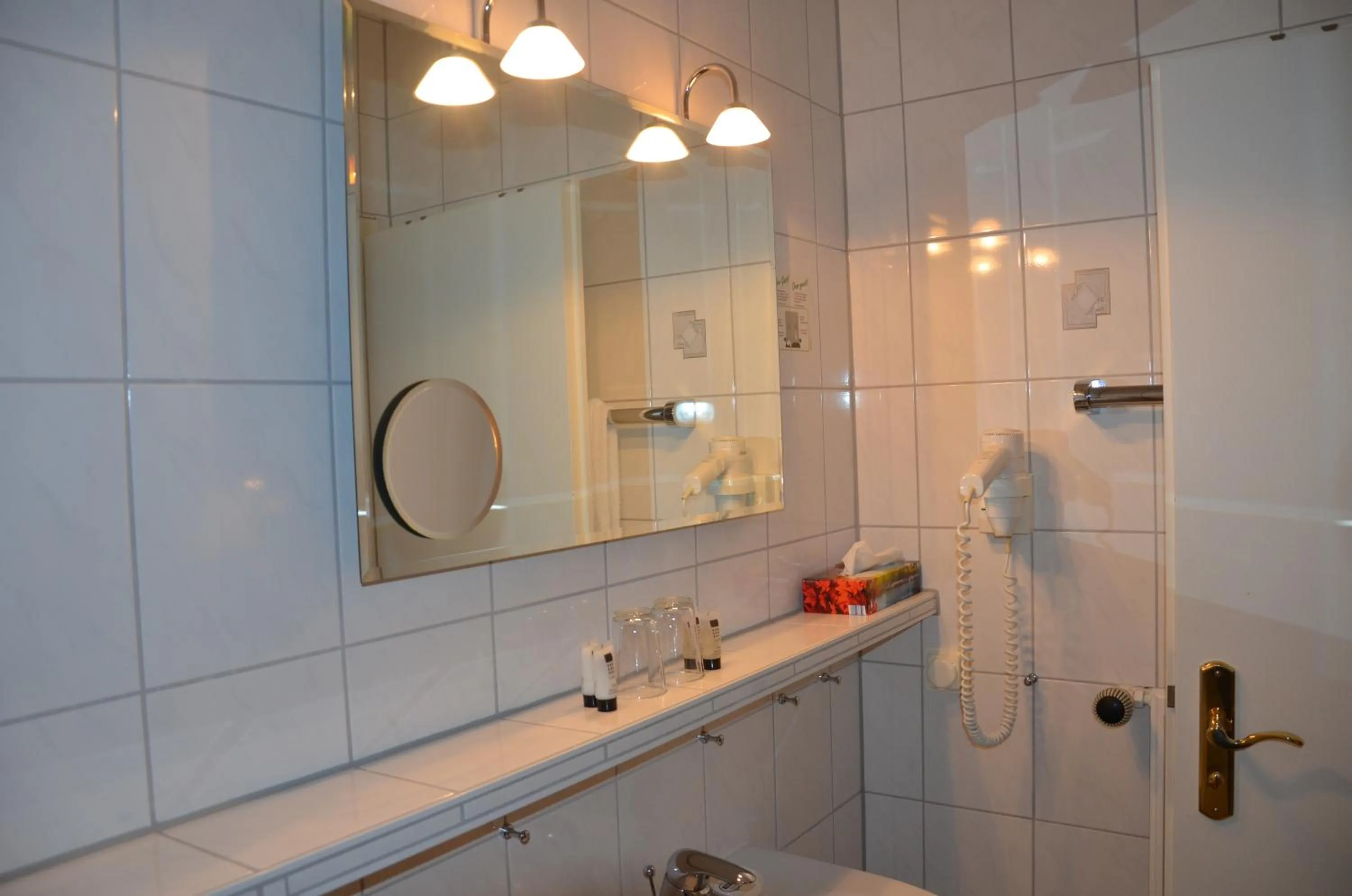 Toilet in Hotel Haus am Park