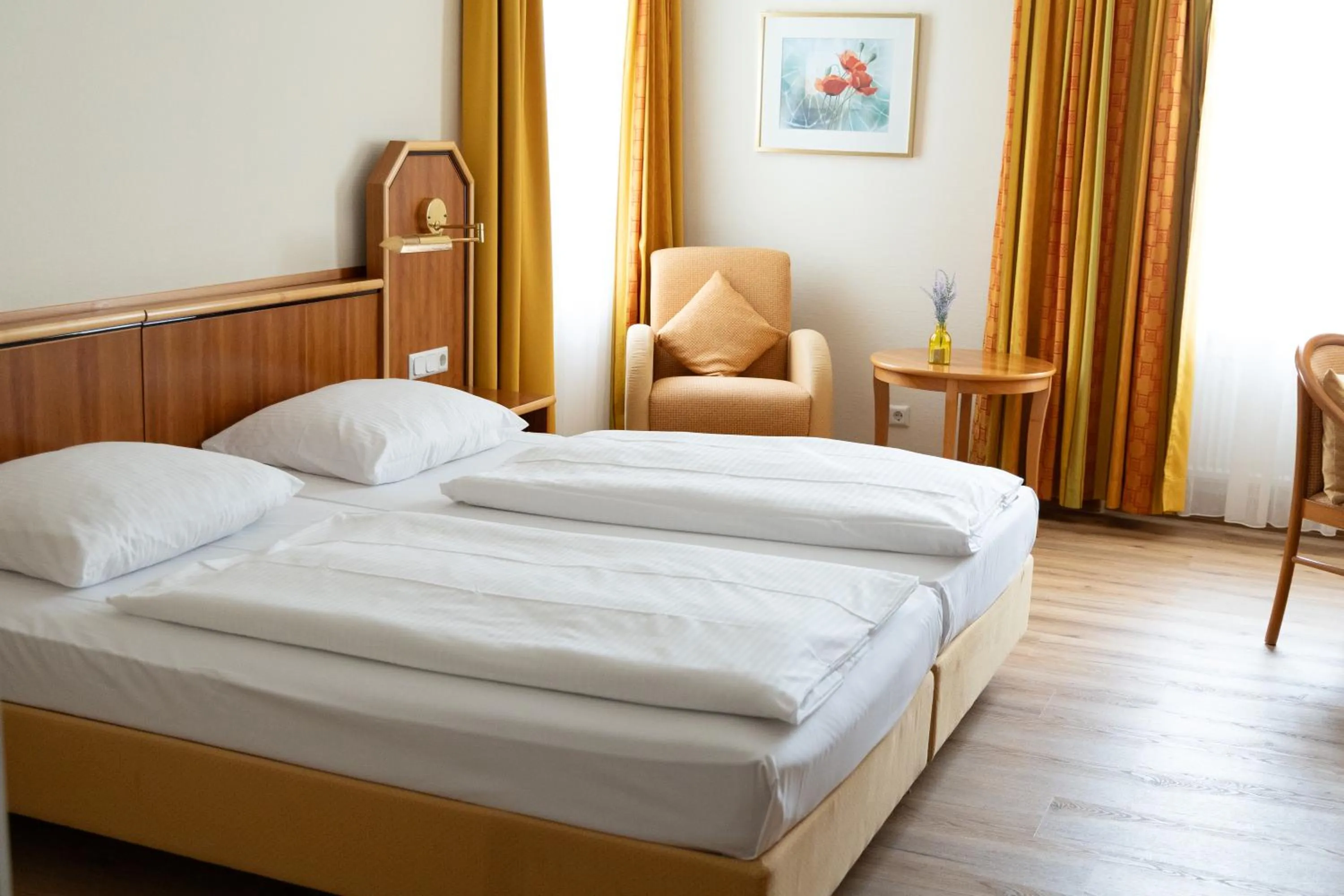 Bed in Hotel Haus am Park