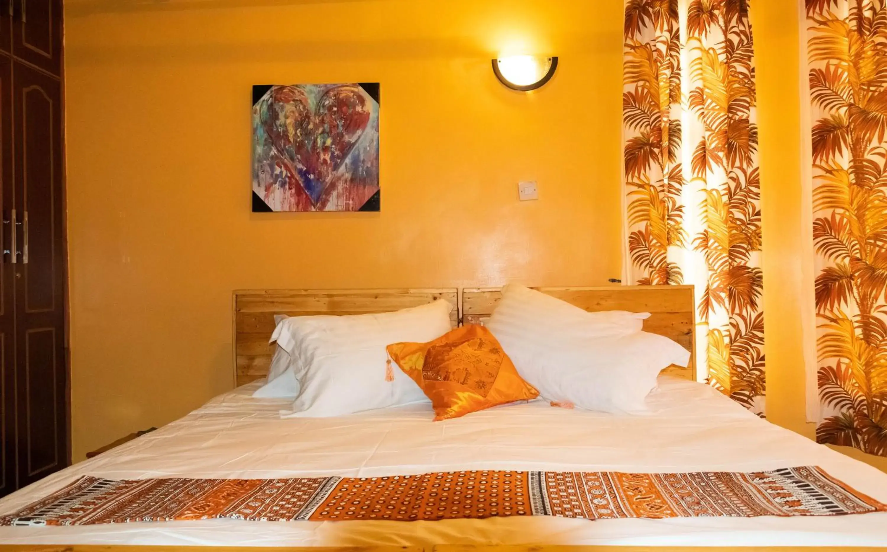 Double or Twin Room with Private Bathroom in Edaala Comfort - B&B Double or Twin Room with Private Bathroom in Edaala Comfort - B&B