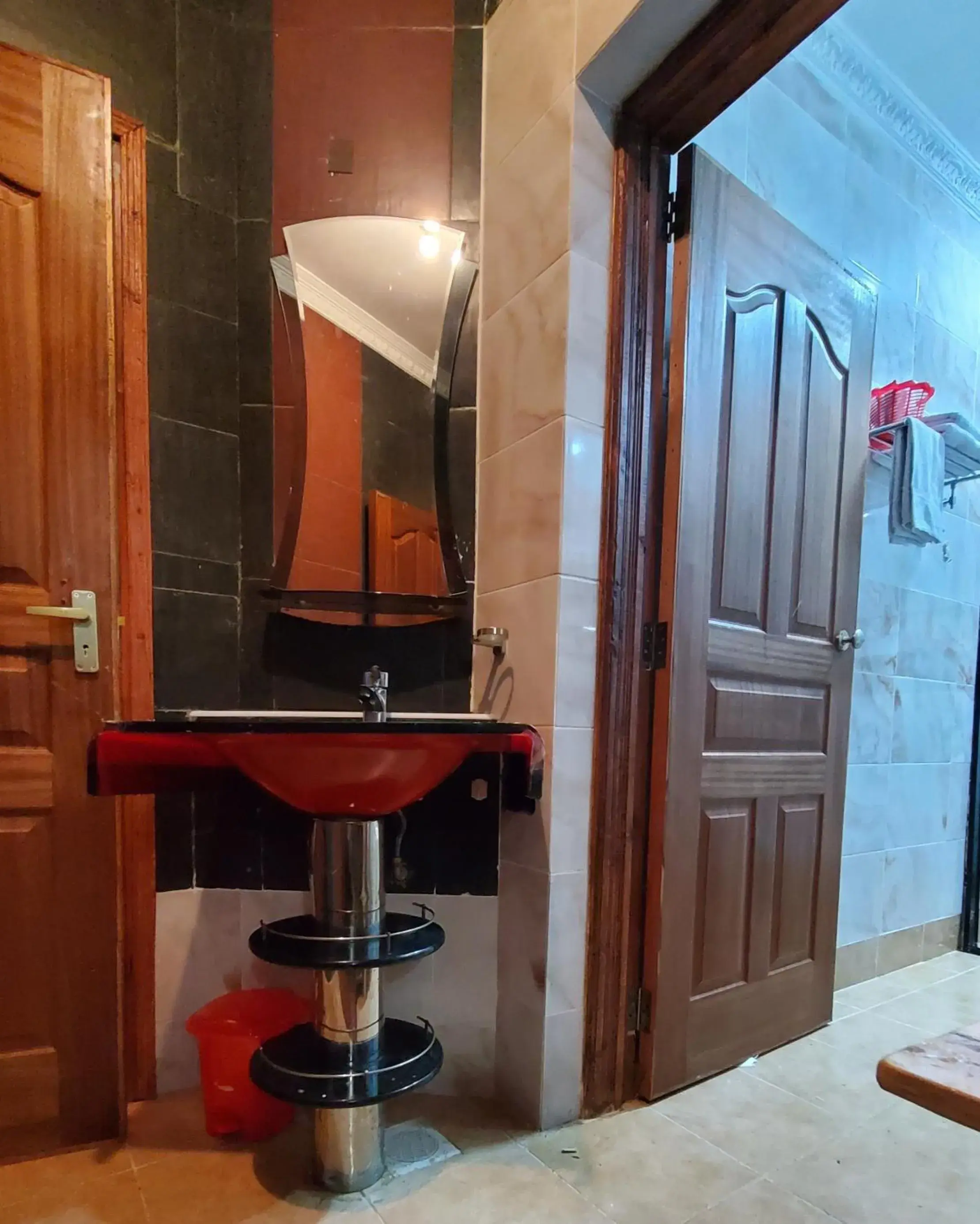 Double Room with Private Bathroom in Edaala Comfort - B&B Double Room with Private Bathroom in Edaala Comfort - B&B