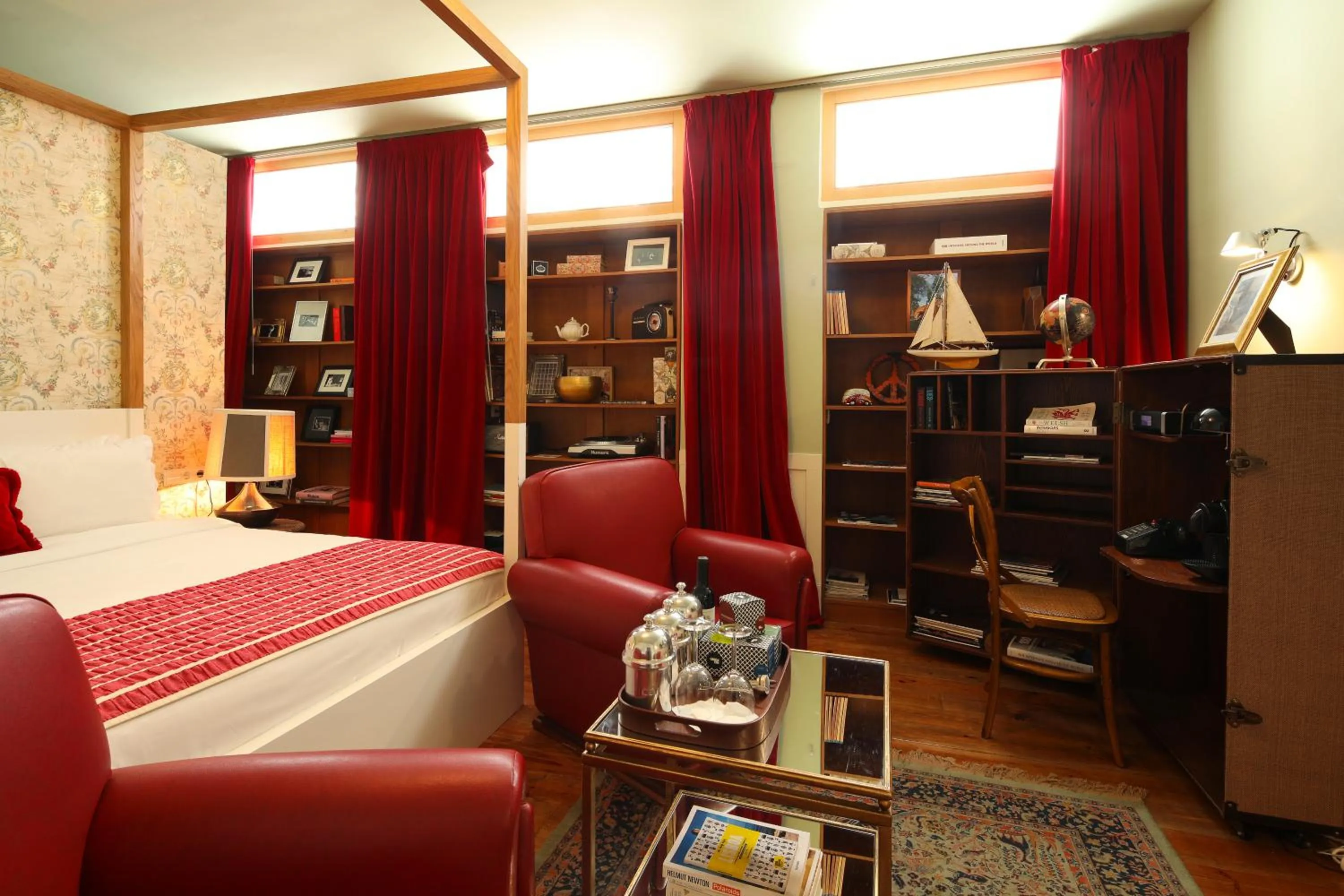 Photo of the whole room, Bed in Casa Oliver Boutique B&B - Principe Real