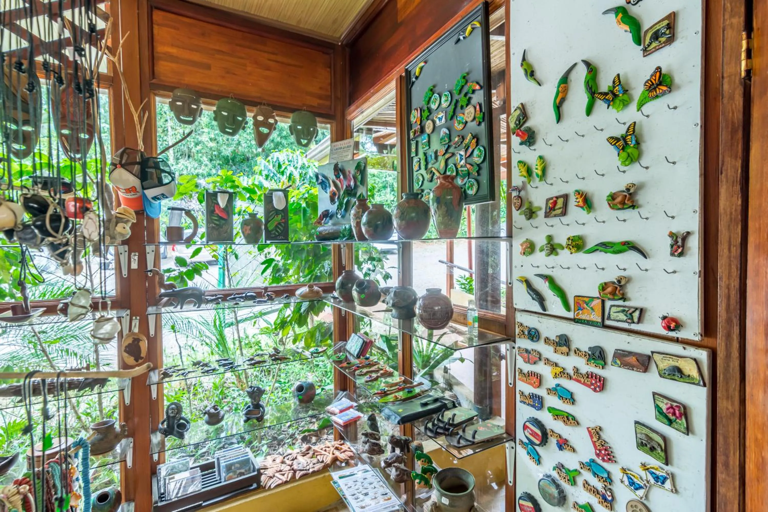 On-site shops in Ara Ambigua Lodge